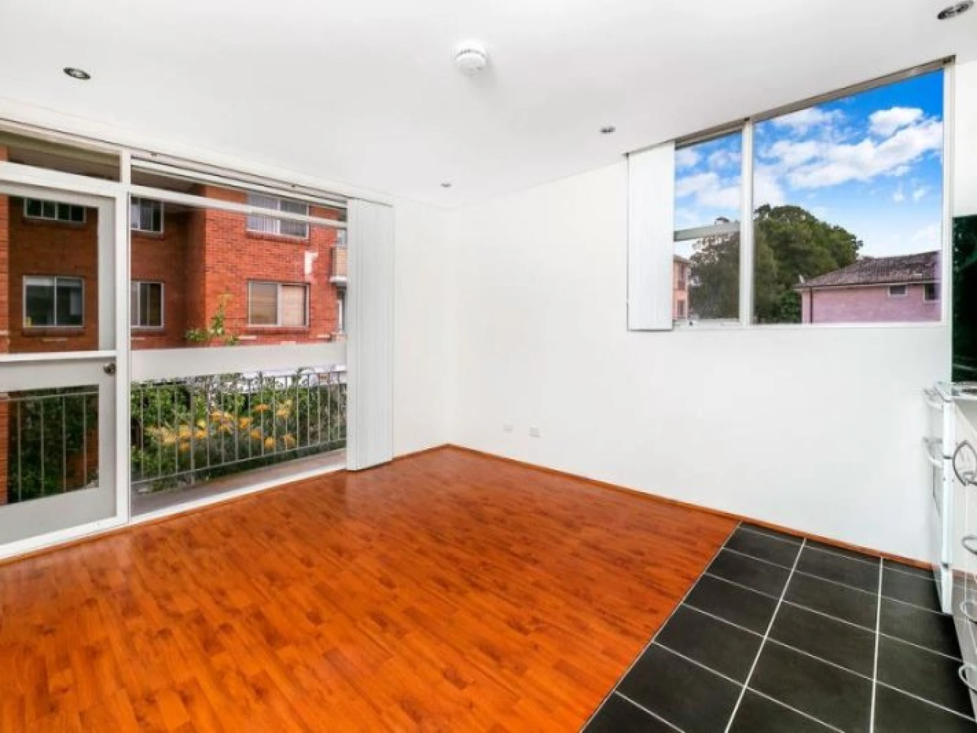 3 Grafton Crescent :-), DEE WHY NSW 2099, Dee Why - Thumbnail 6
