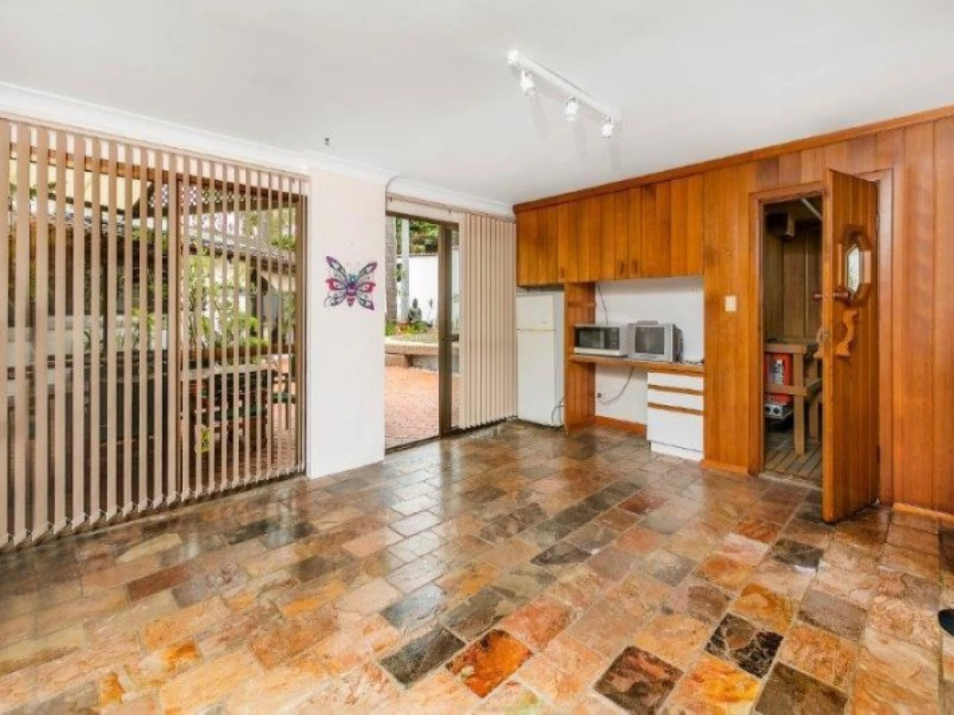 9 Brisbane Place :-), CROMER NSW 2099, Cromer - Thumbnail 7
