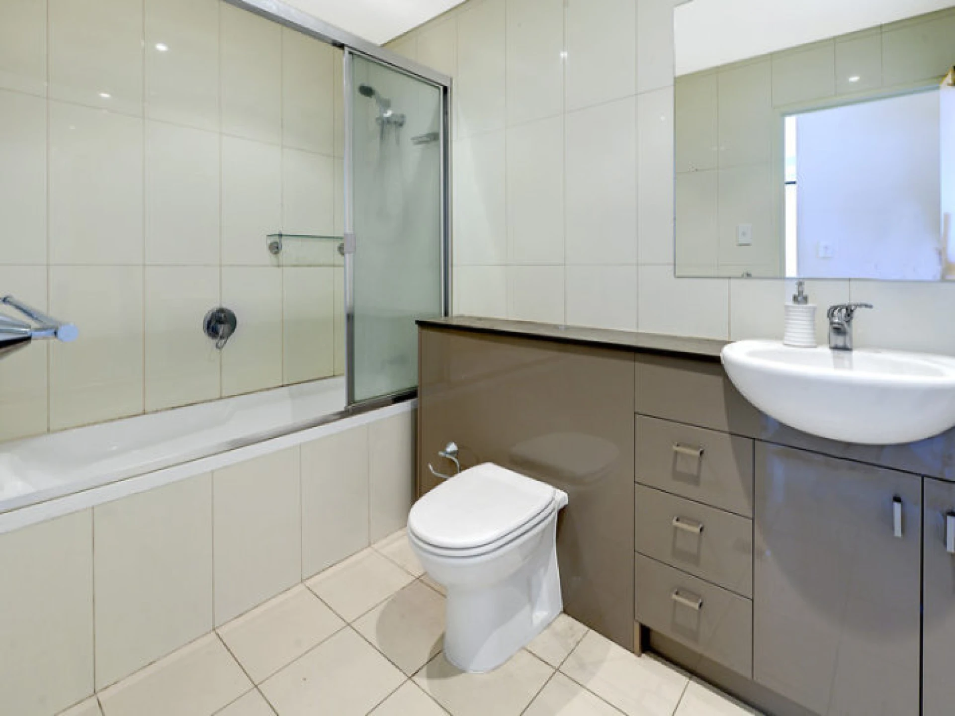 9 / 1-3 Westminster Avenue :-), DEE WHY NSW 2099, Dee Why - Thumbnail 6