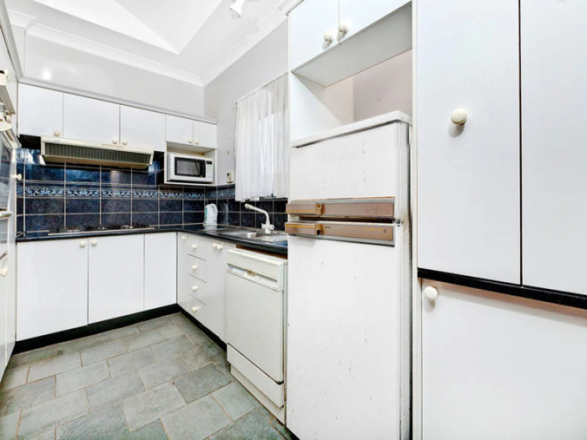 35 Boomerang Road :-), COLLAROY PLATEAU NSW 2097, Collaroy Plateau - Thumbnail 5