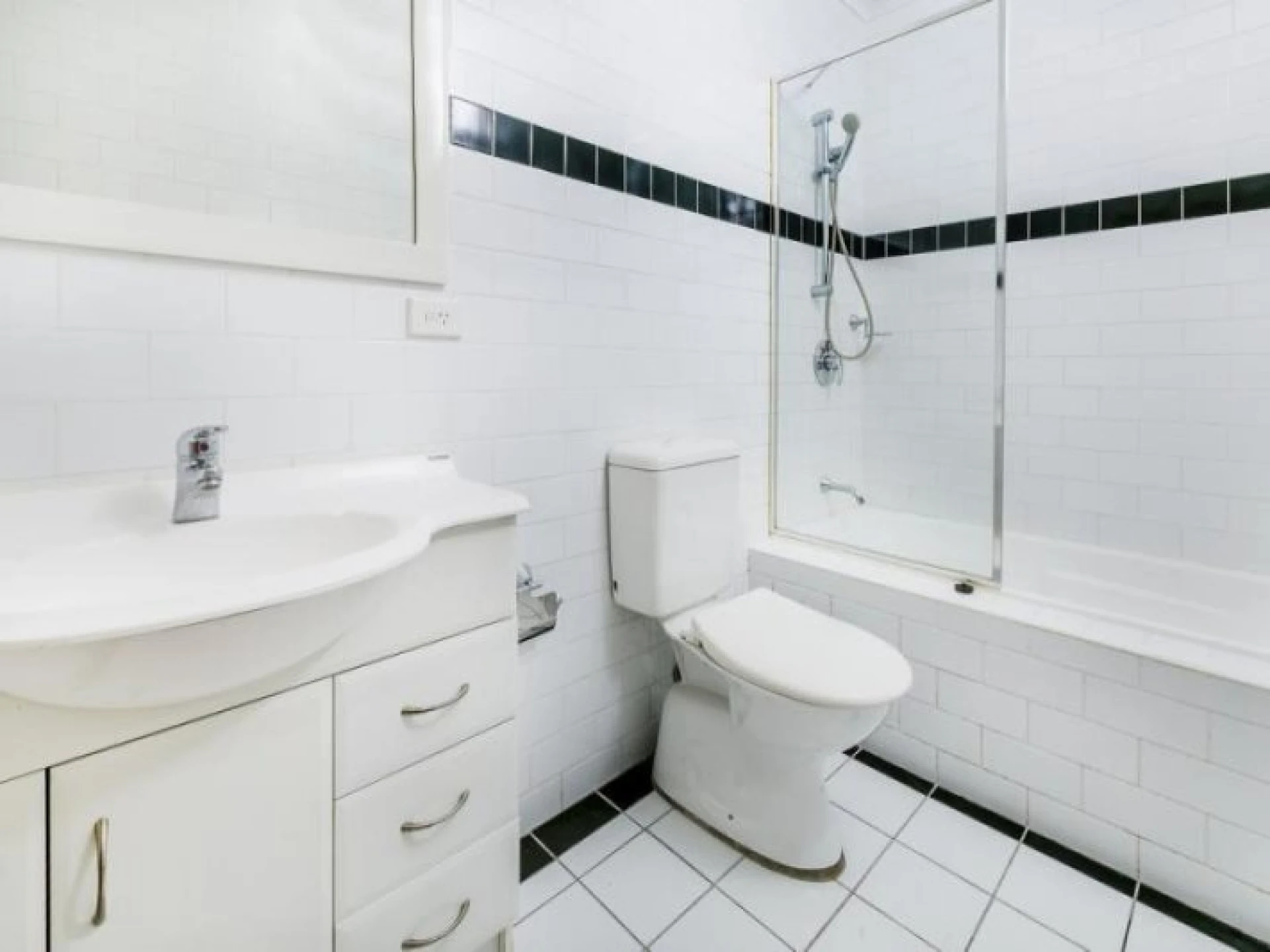 26 / 3-11 Hawkesbury Avenue :-), DEE WHY NSW 2099, Dee Why - Thumbnail 6