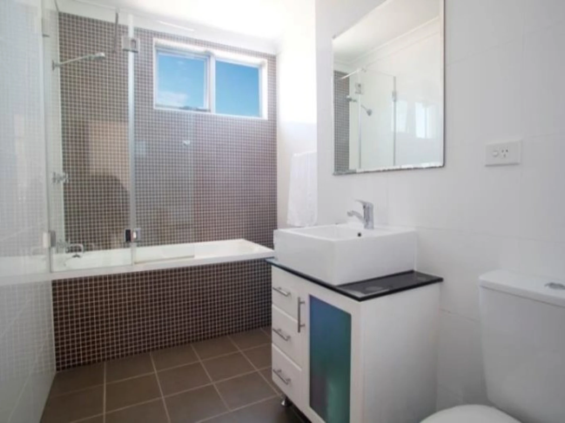 8@2 Brookvale Ave :-), BROOKVALE NSW 2100, Brookvale - Thumbnail 6