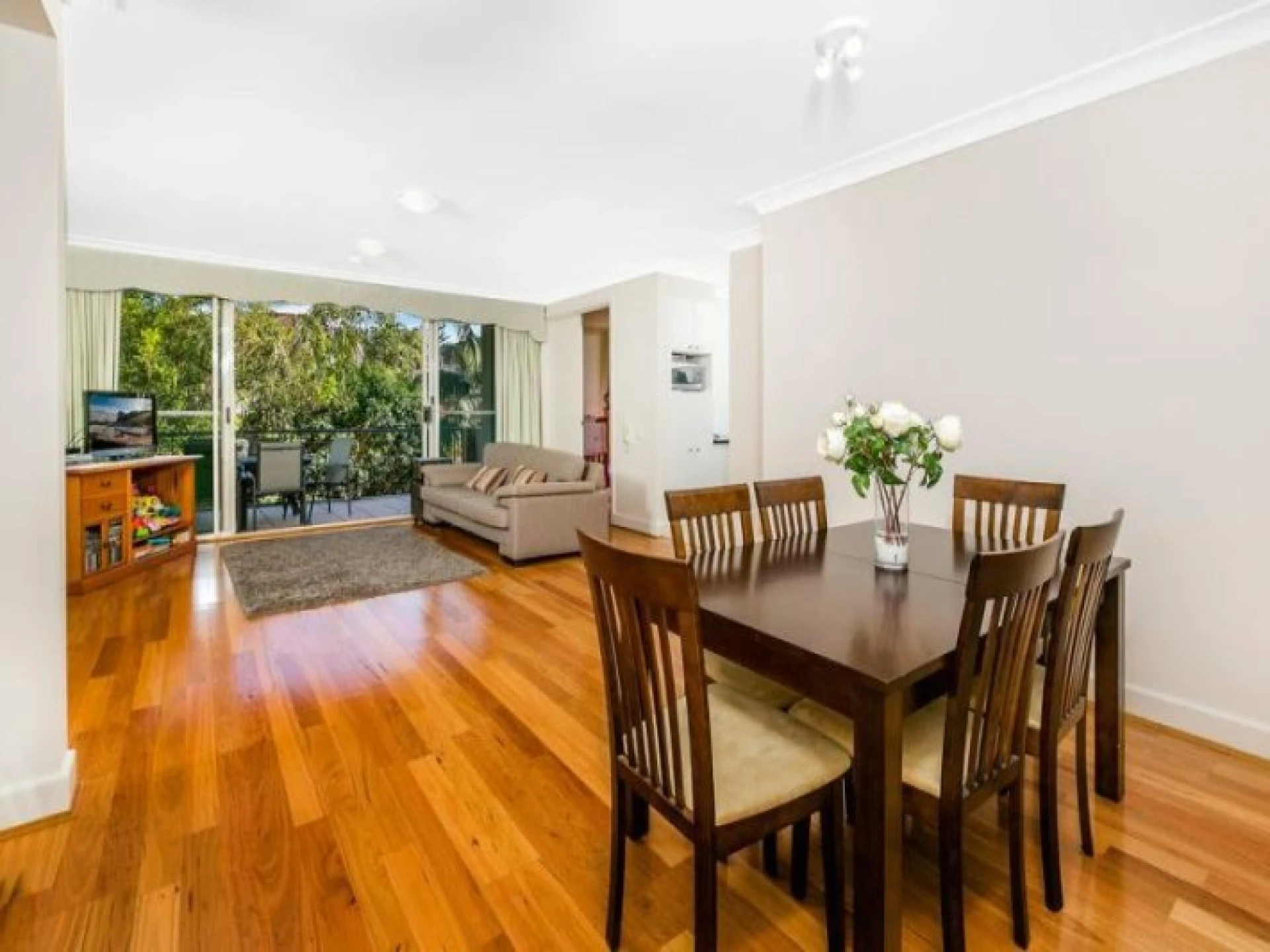 6 / 70-72 Howard Avenue :-), DEE WHY NSW 2099, Dee Why - Thumbnail 5