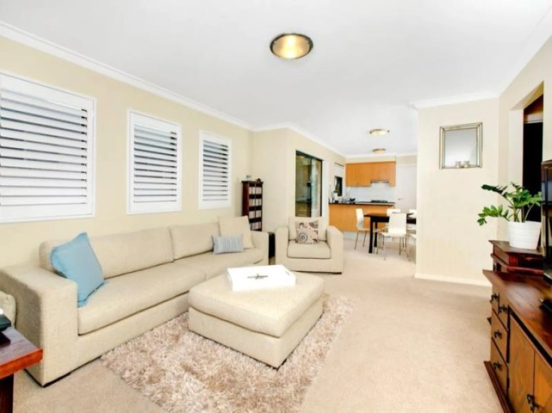 5@111 Oaks Avenue :-), DEE WHY NSW 2099, Dee Why - Thumbnail 2