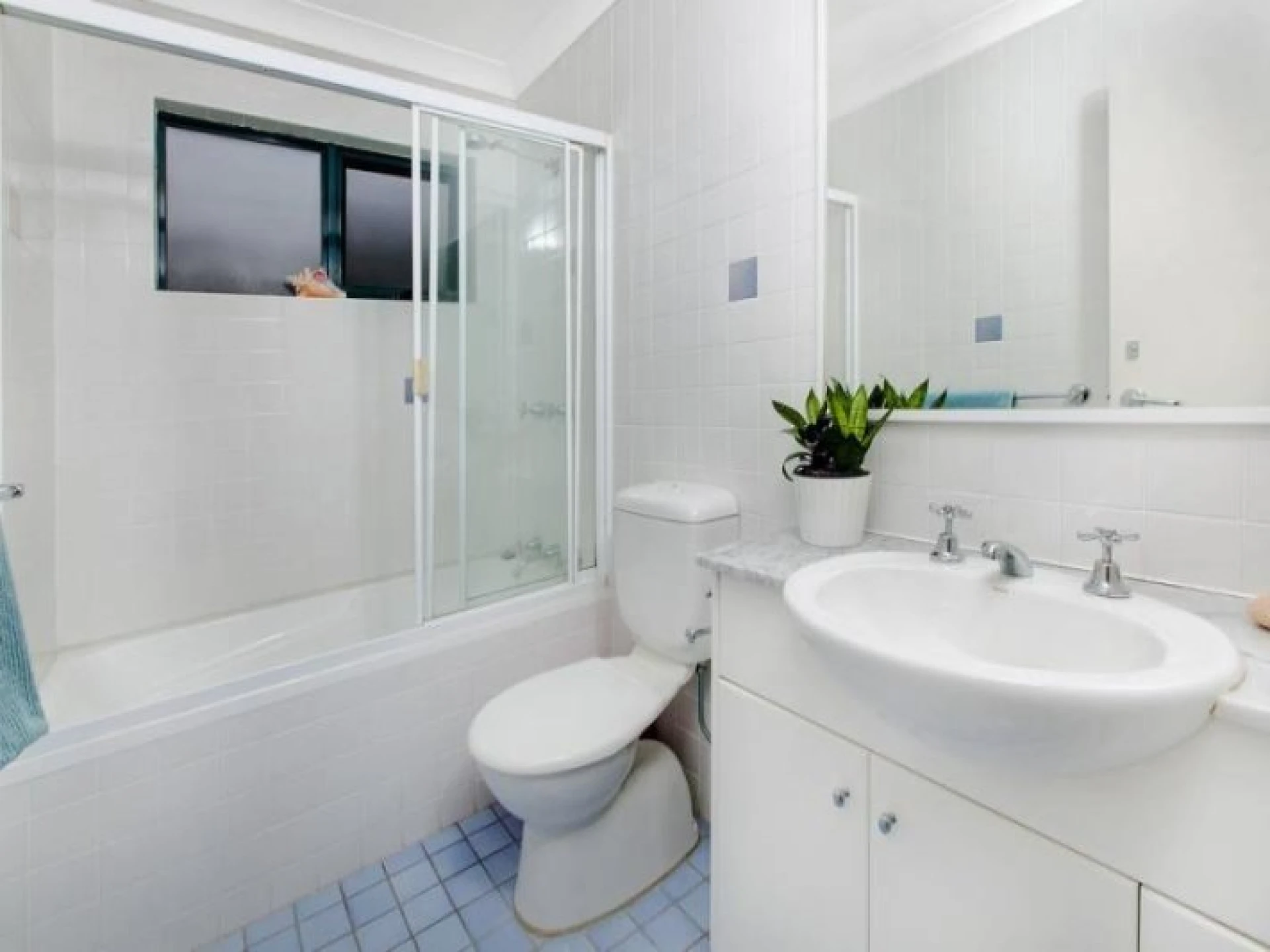 5@111 Oaks Avenue :-), DEE WHY NSW 2099, Dee Why - Thumbnail 7