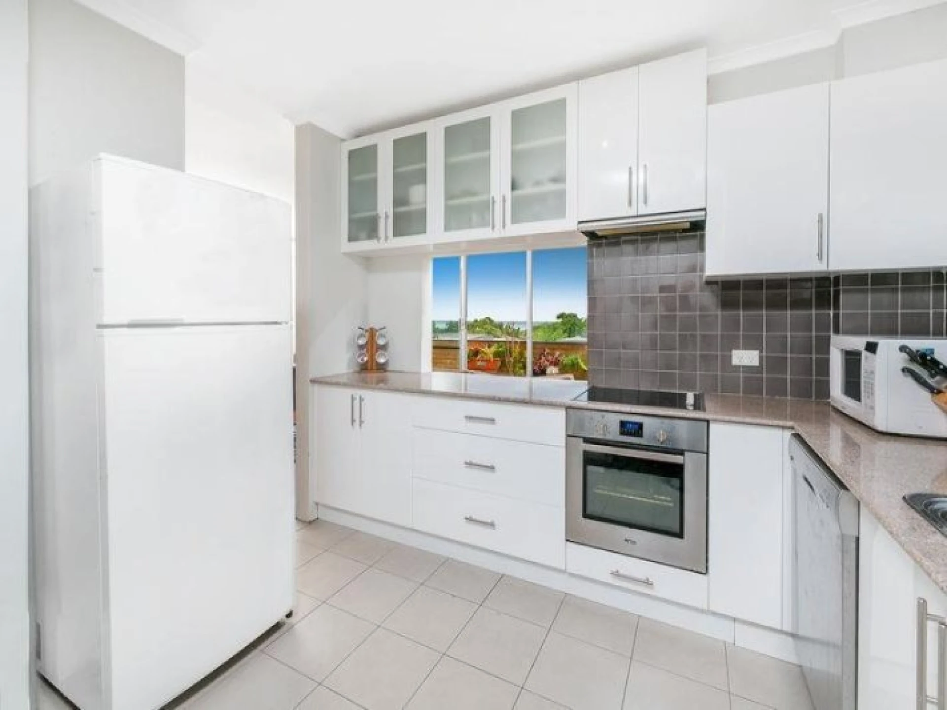 12 / 5 Kingsway, Dee Why NSW 2099, Dee Why - Thumbnail 5