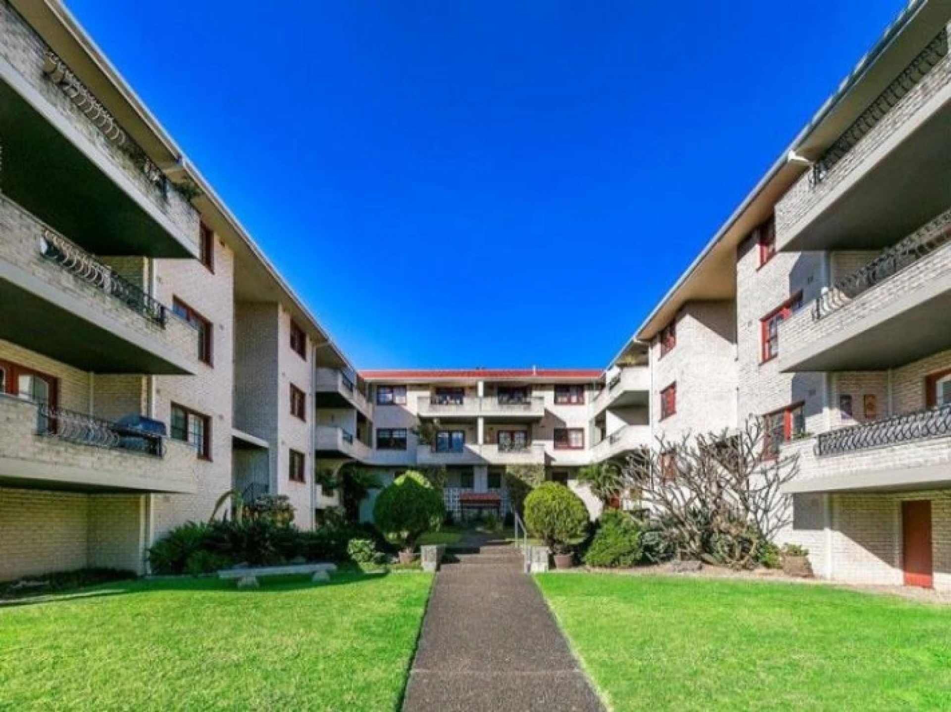 12 / 1 Boronia Street :-), DEE WHY NSW 2099, Dee Why - Thumbnail 8