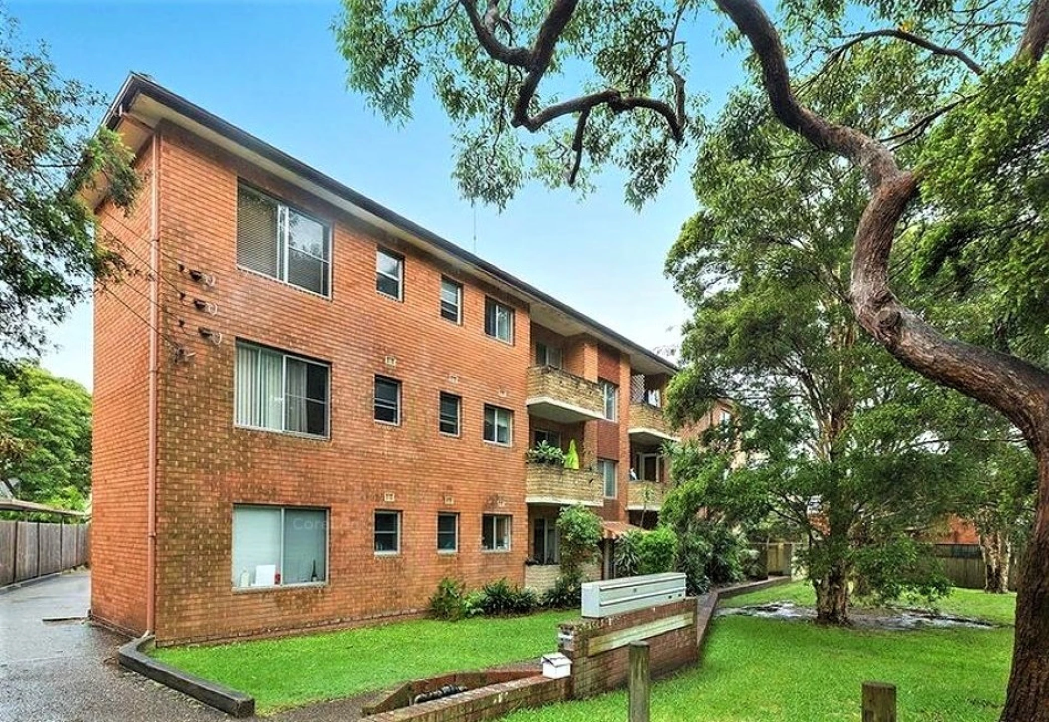 1 / 10 Ilikai Place, Dee Why NSW 2099, Dee Why - Thumbnail 3