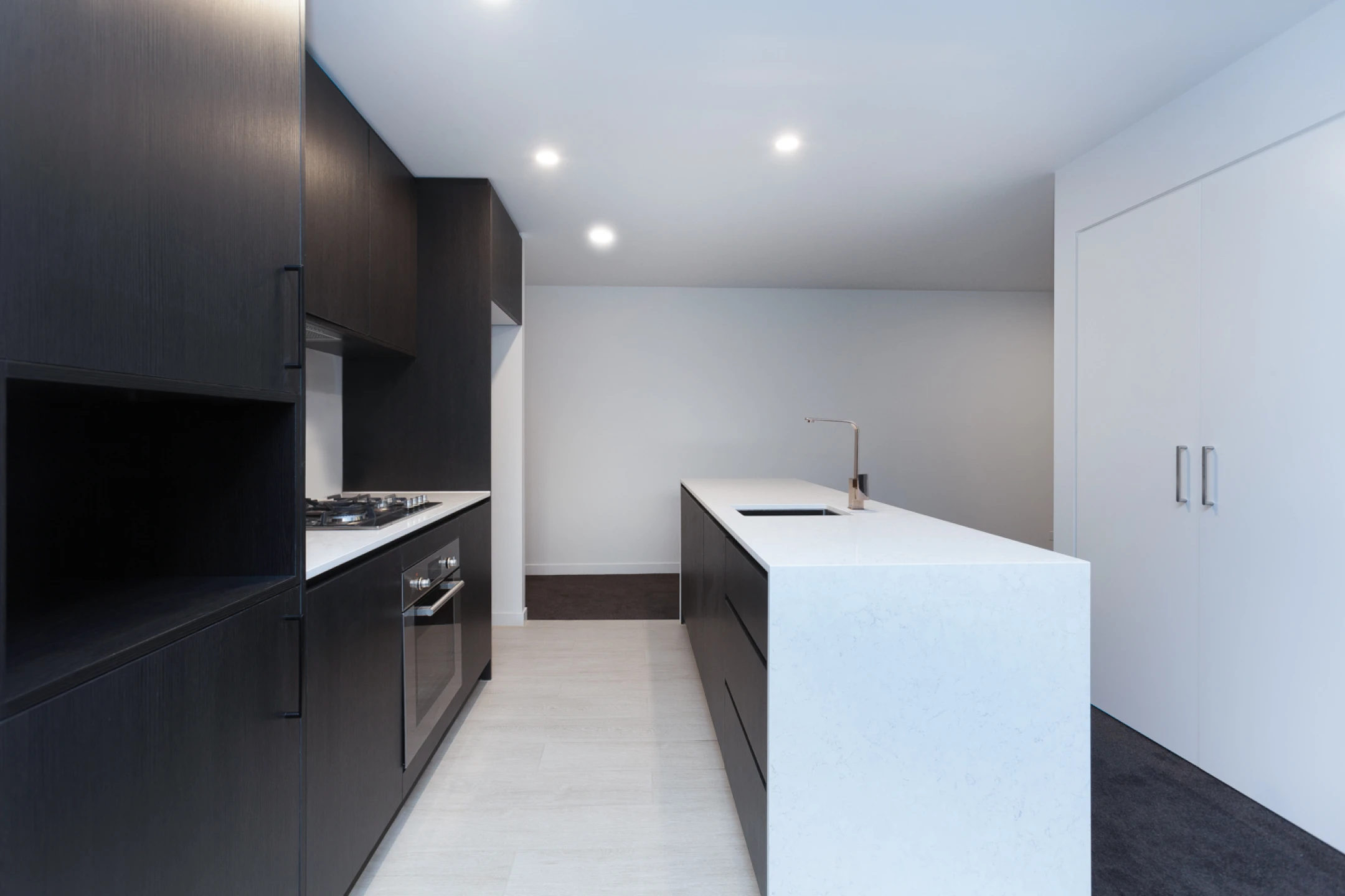 611 / 697-701 Pittwater Road, Dee Why NSW 2099, Dee Why - Thumbnail 4