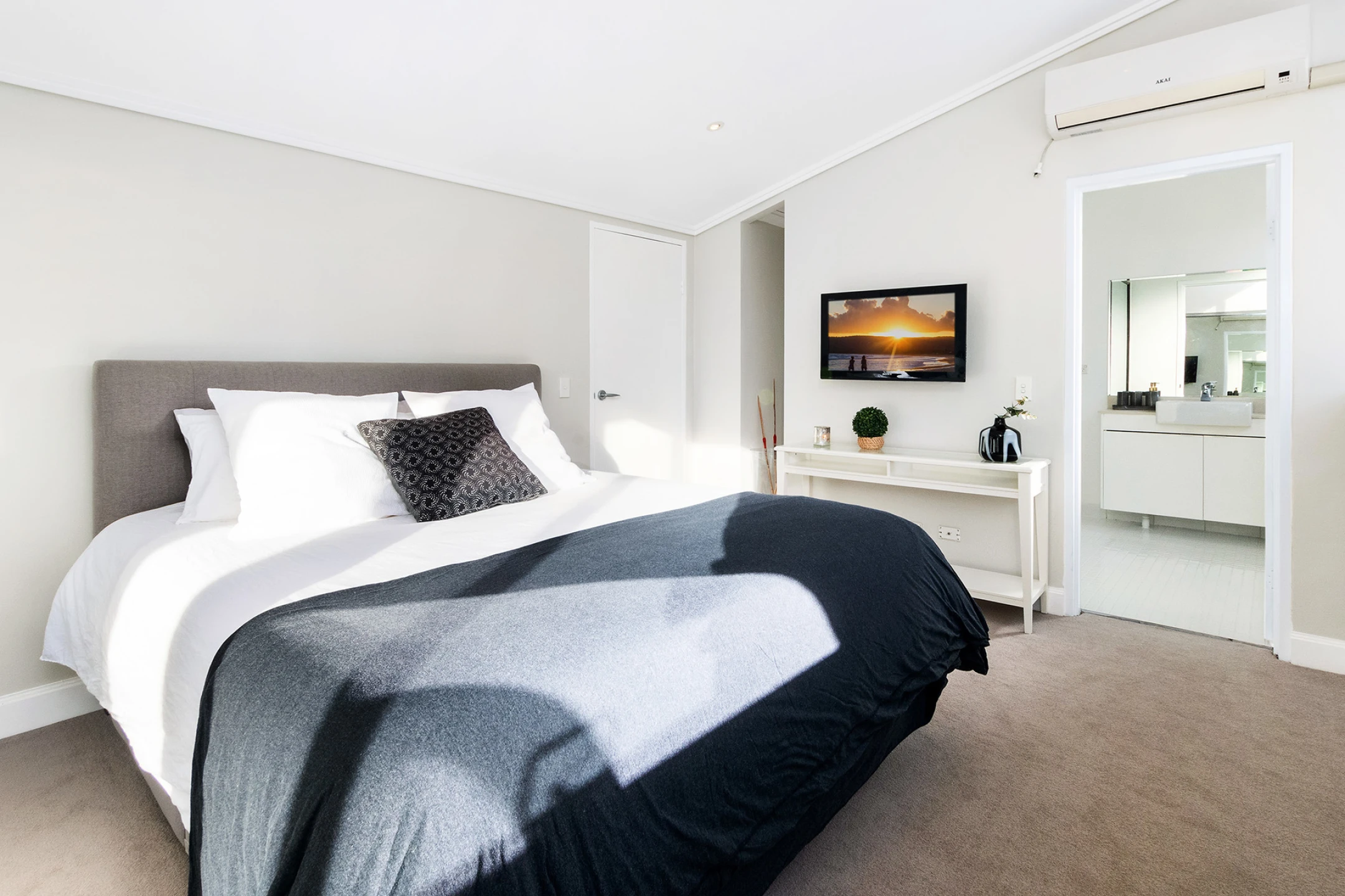 6 / 31-37 Pacific Parade, Dee Why NSW 2099, Dee Why - Thumbnail 8