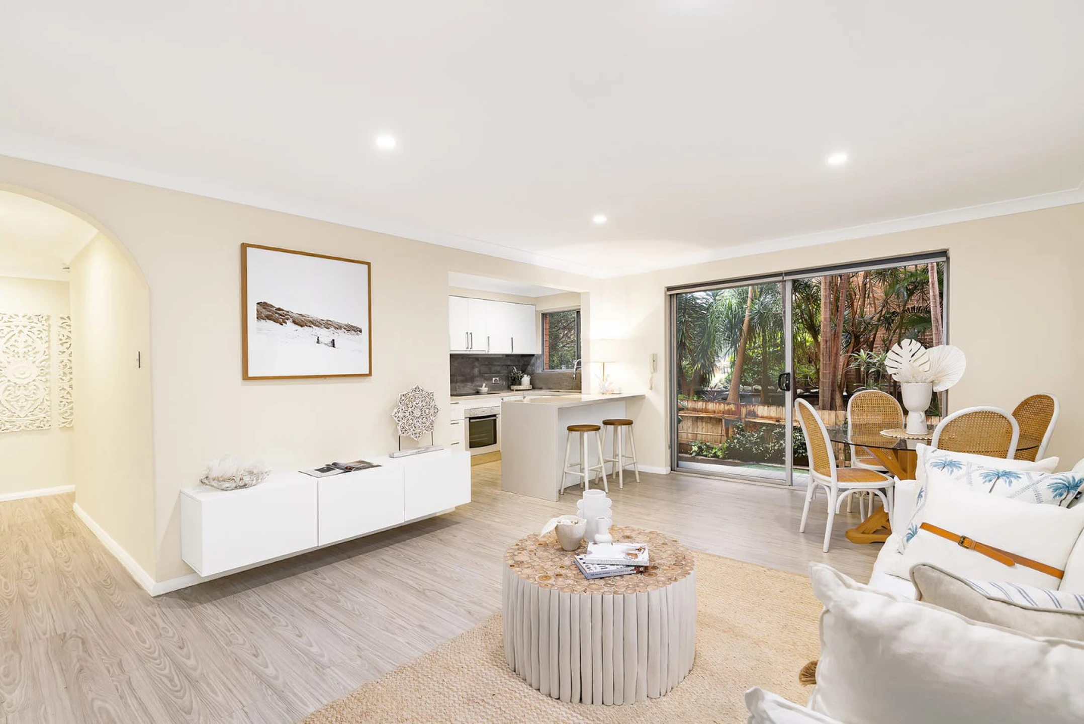 3 / 128 Pacific Parade, Dee Why NSW 2099, Dee Why - Thumbnail 2