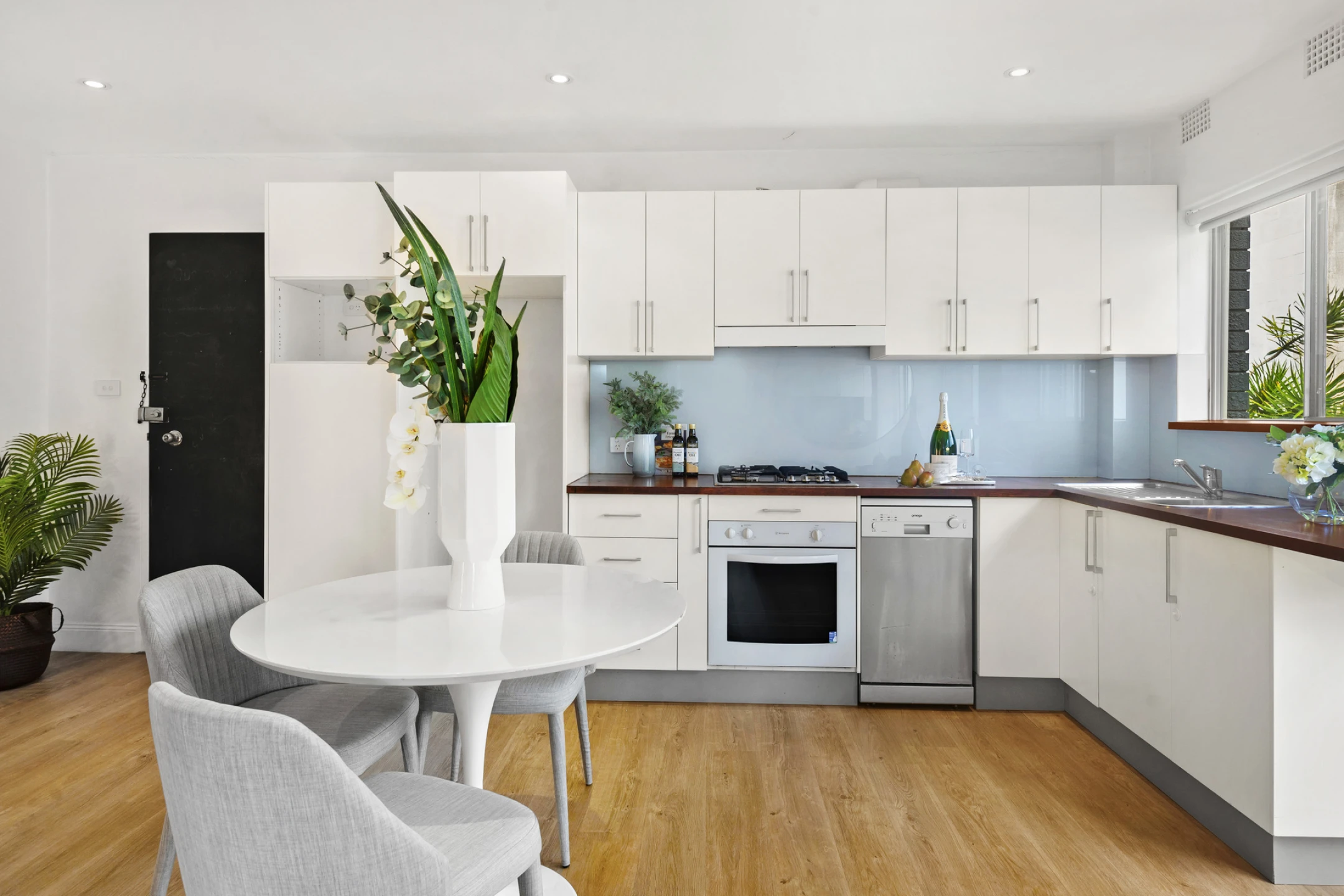 3 / 104 Howard Avenue, Dee Why NSW 2099, Dee Why - Thumbnail 2
