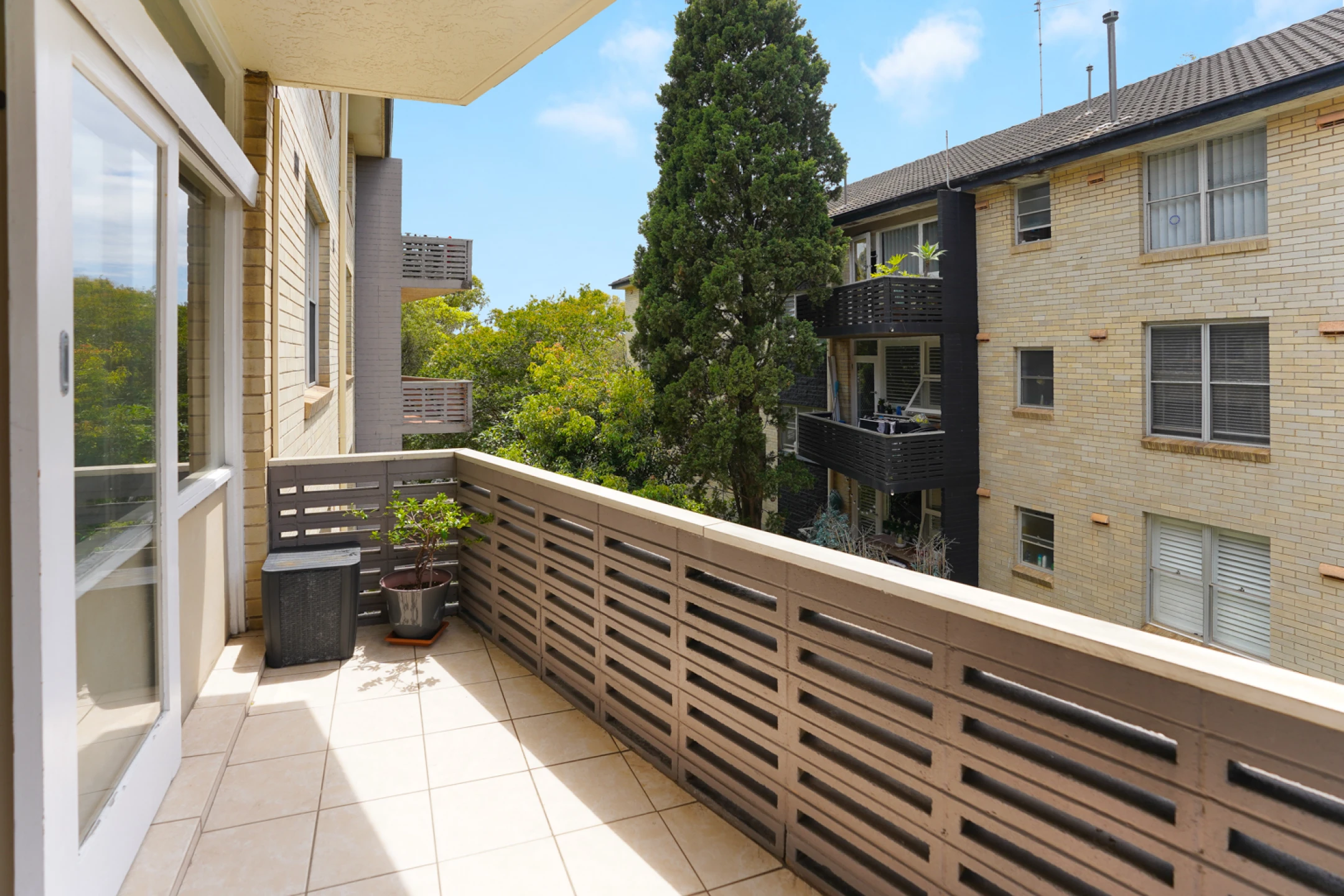 7 / 103 Oaks Avenue, Dee Why NSW 2099, Dee Why - Thumbnail 4