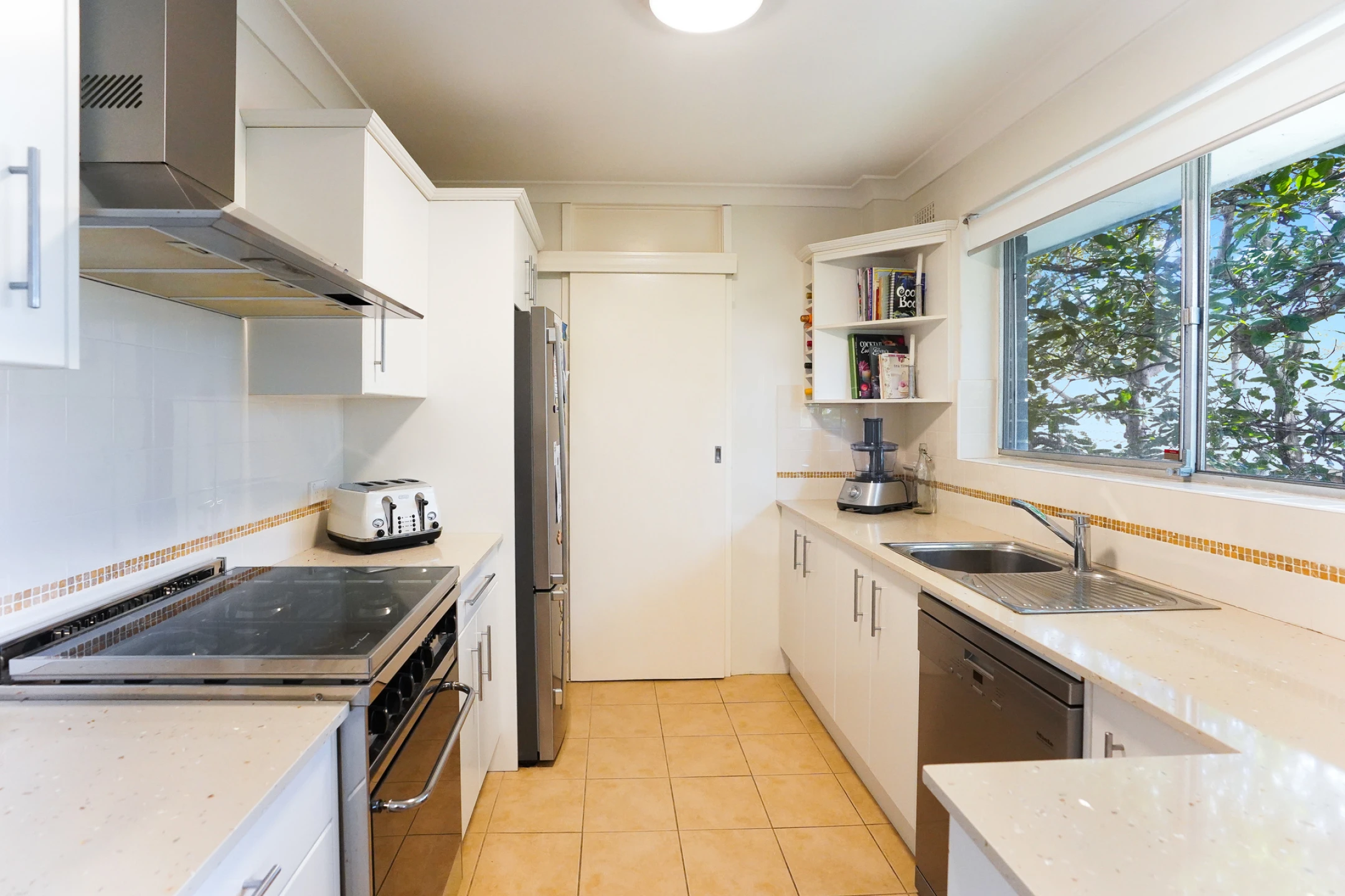 5 / 101 Pacific Parade, Dee Why NSW 2099, Dee Why - Thumbnail 5