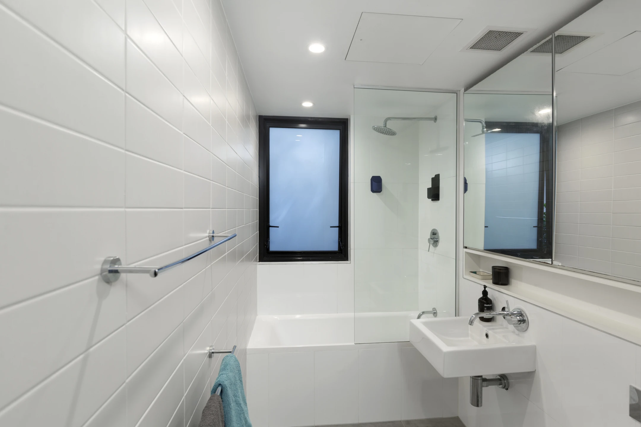 2102 / 2 Mooramba Road, Dee Why NSW 2099, Dee Why - Thumbnail 8