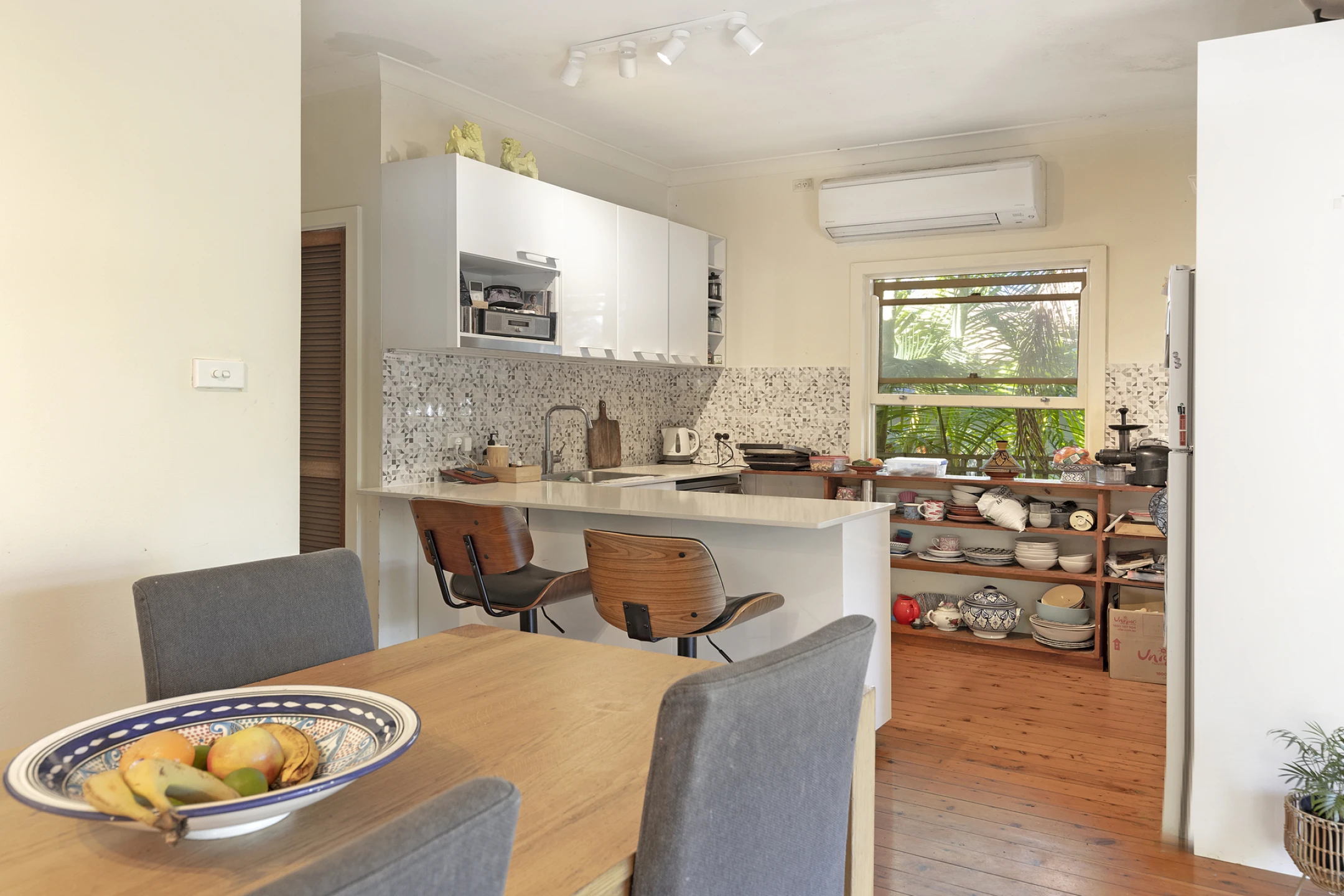 8 Fay Street, North Curl Curl NSW 2099, North Curl Curl - Thumbnail 4