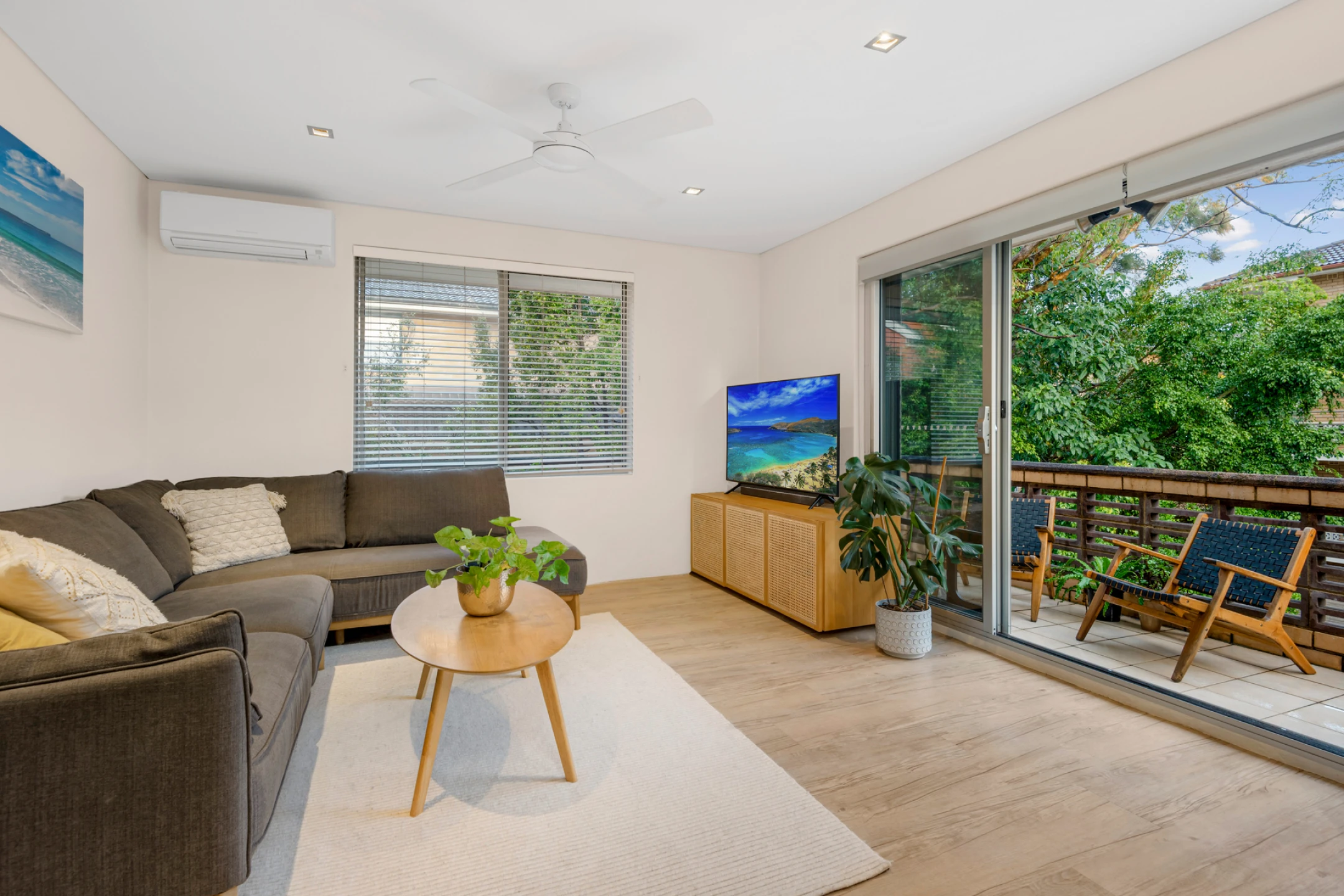 8 / 109 Oaks Avenue, Dee Why NSW 2099, Dee Why - Thumbnail 2