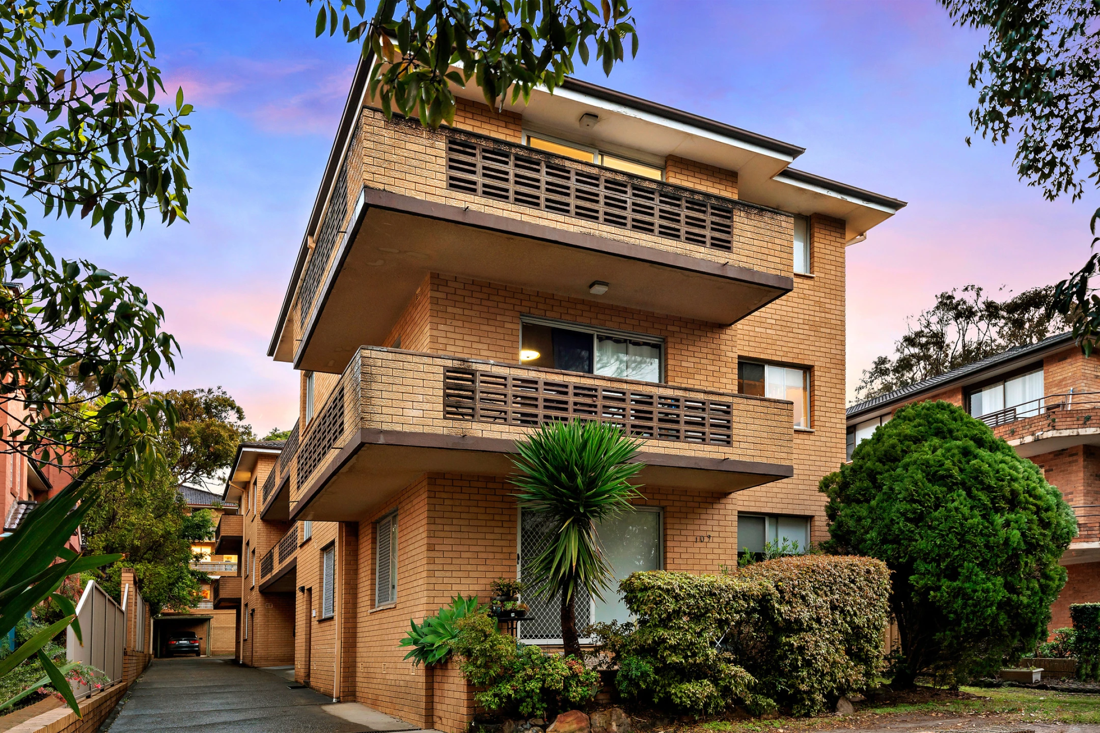 8 / 109 Oaks Avenue, Dee Why NSW 2099, Dee Why - Thumbnail 4