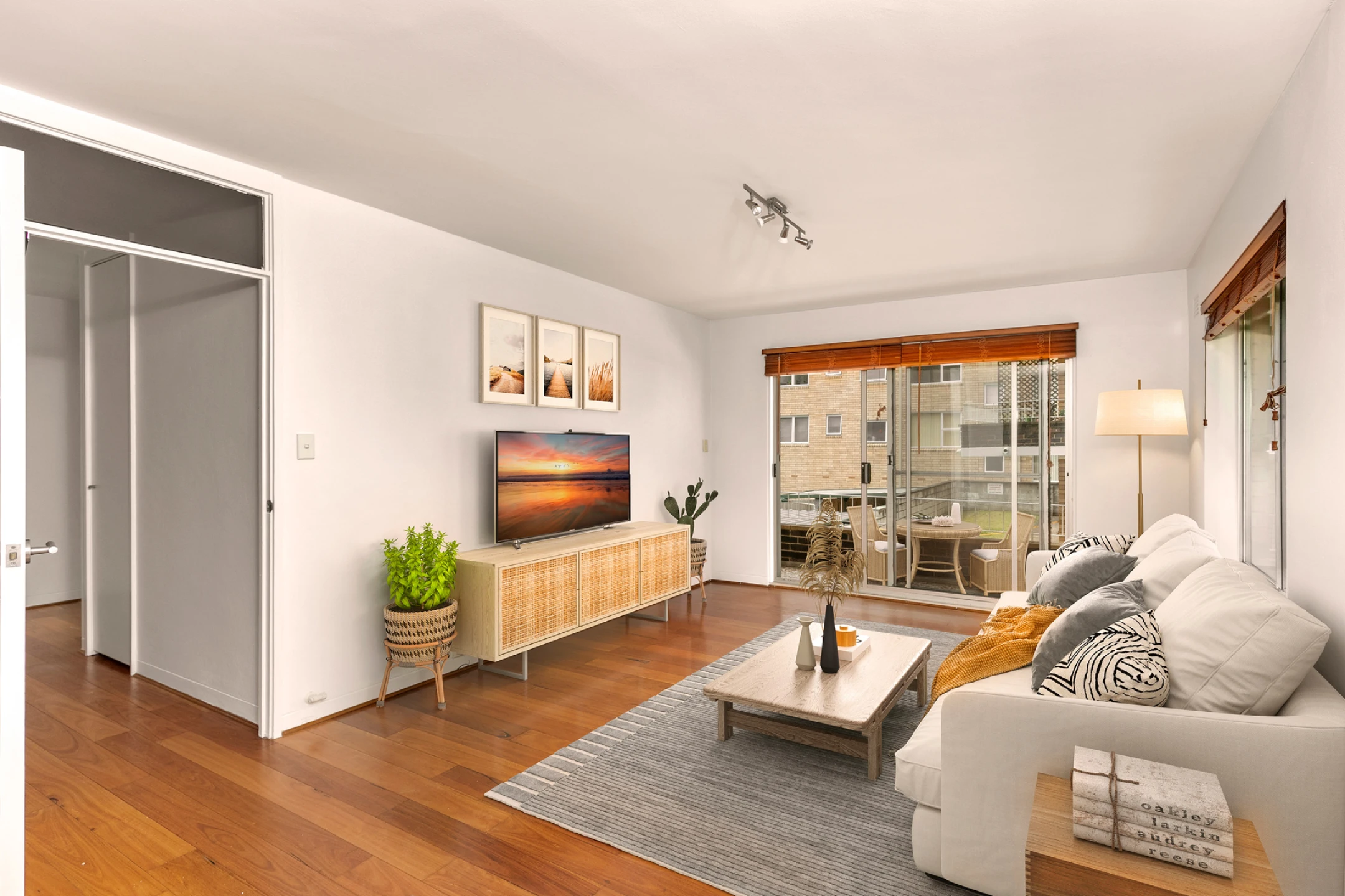 8 / 101 Pacific Parade, Dee Why NSW 2099, Dee Why - Thumbnail 2