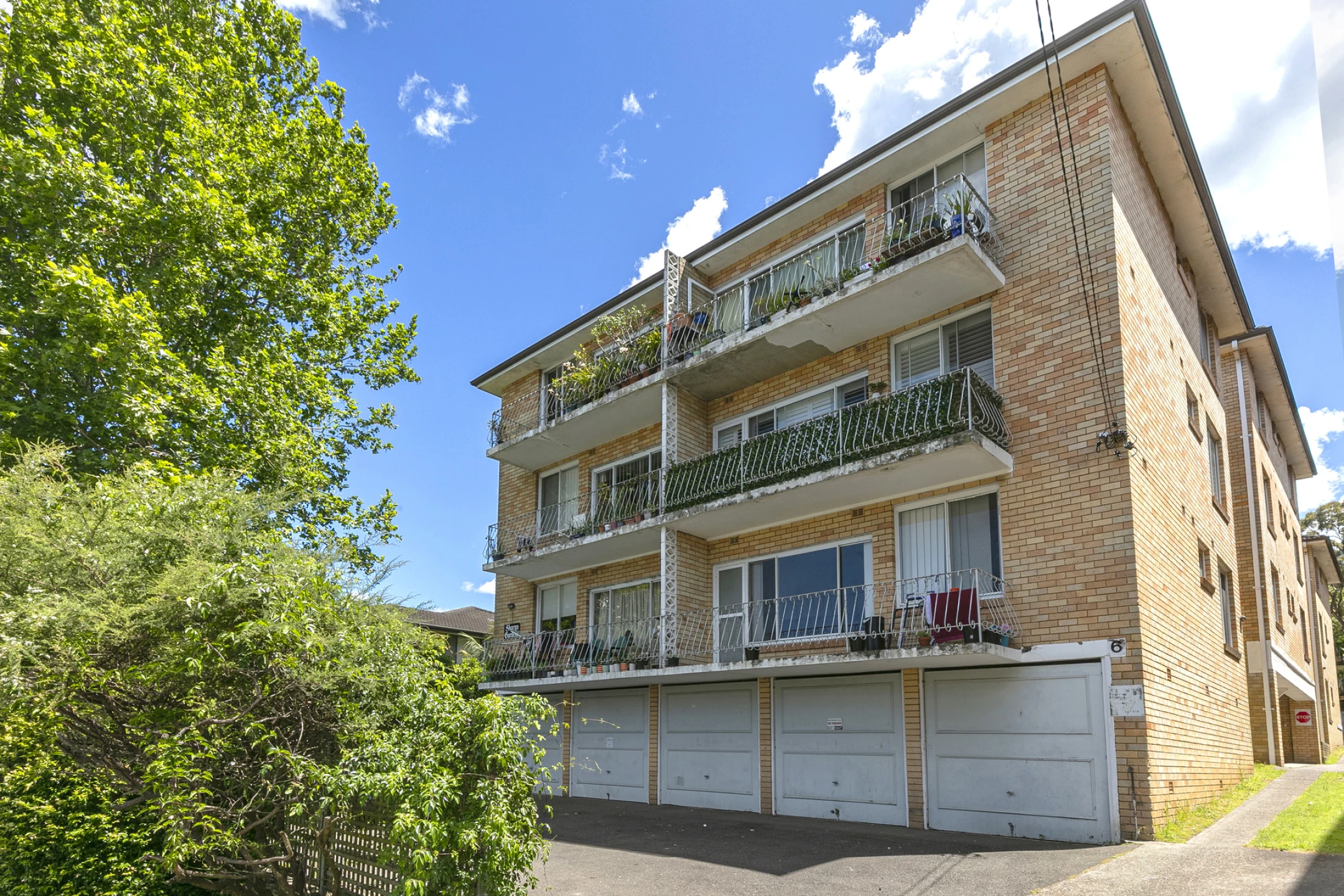 2 / 6 Francis Street, Dee Why NSW 2099, Dee Why - Thumbnail 8