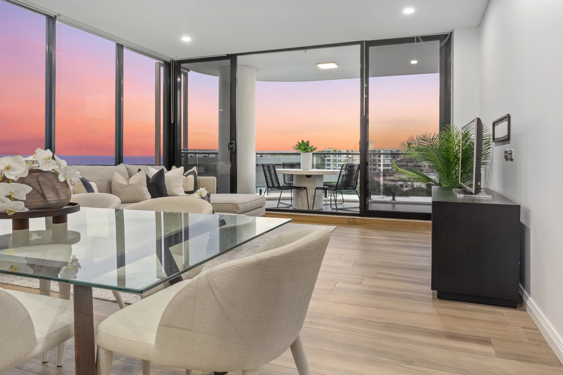 633 / 17 Howard Avenue, Dee Why NSW 2099, Dee Why - Thumbnail 4