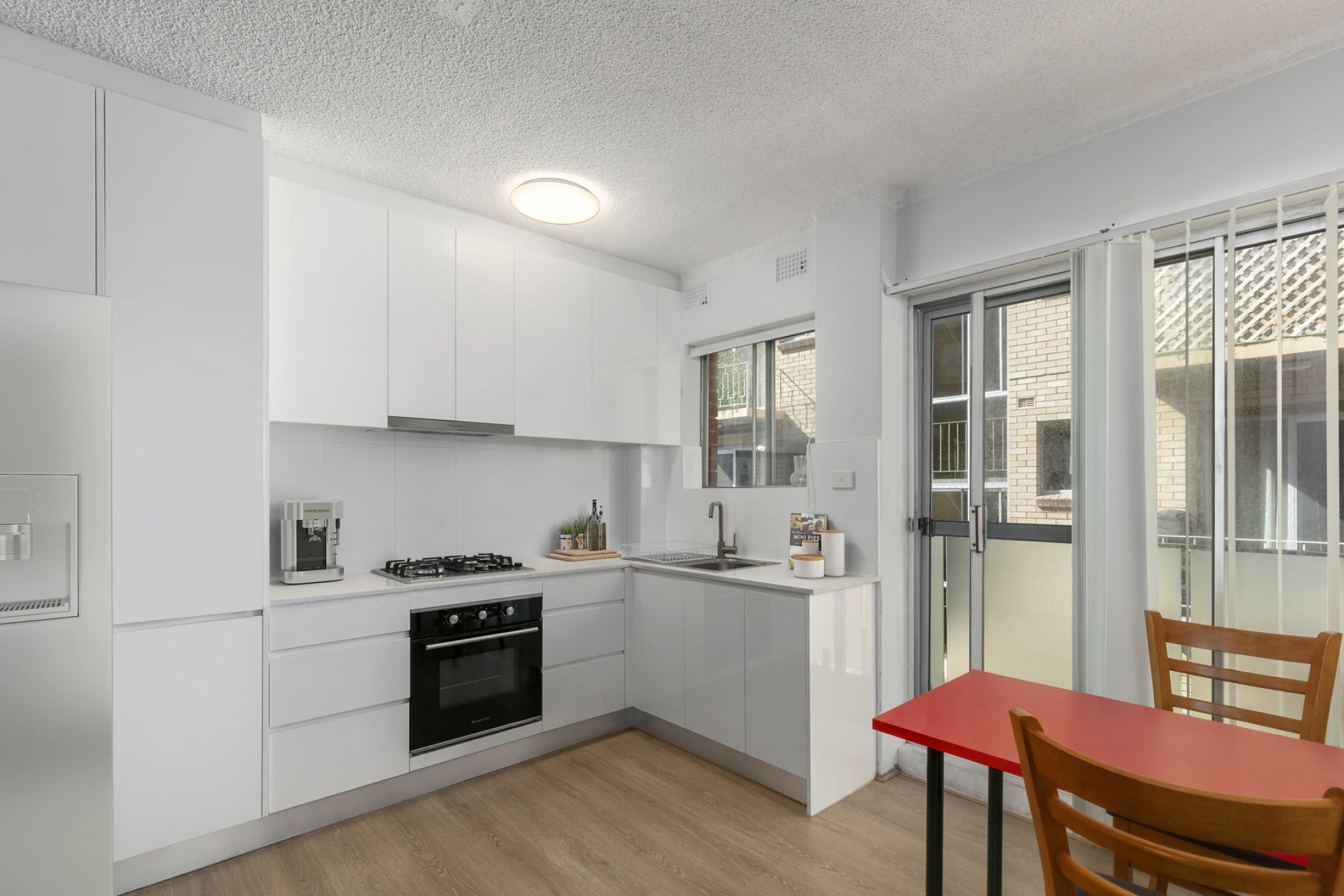 3 / 5 Francis Street, Dee Why NSW 2099, Dee Why - Thumbnail 5