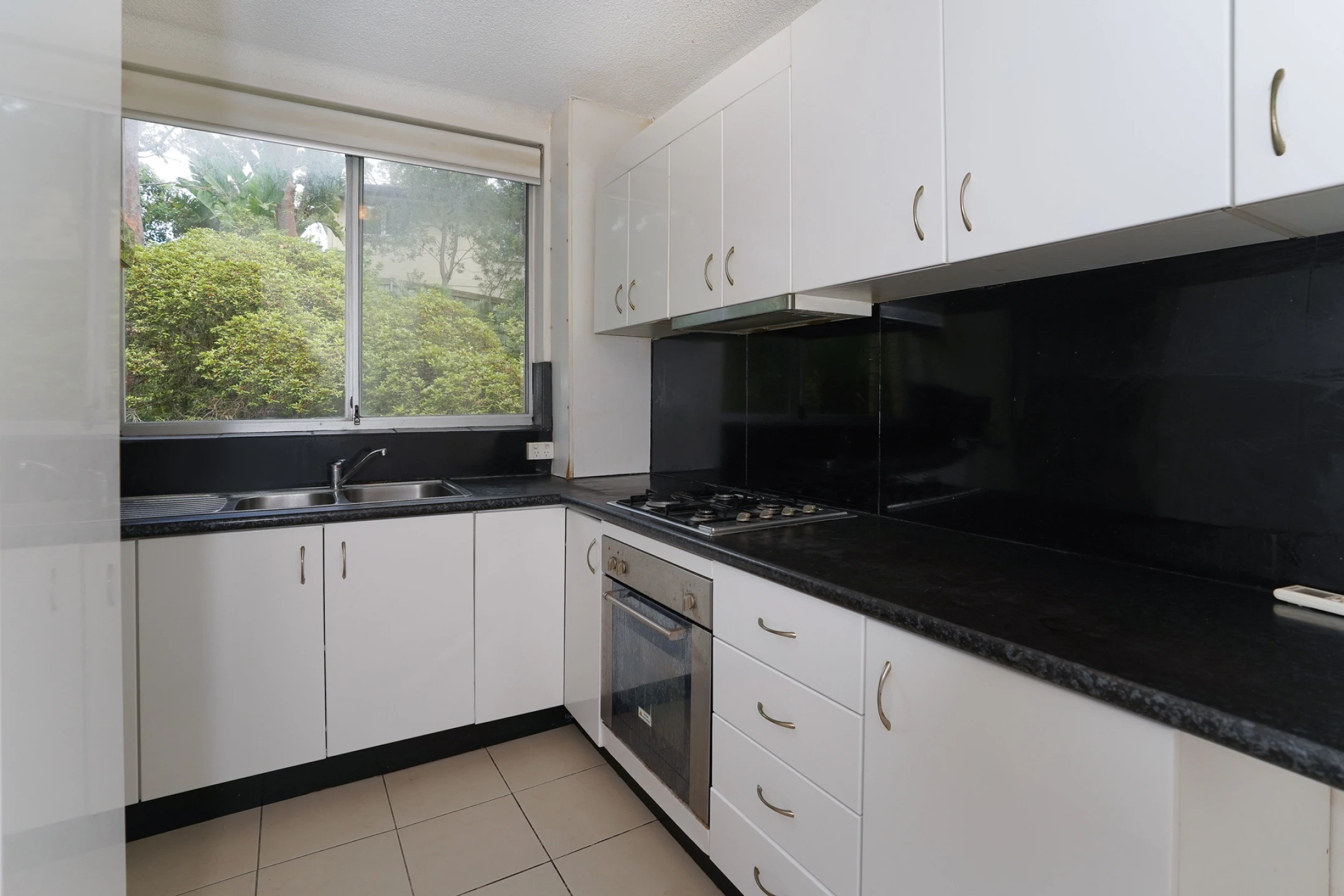 16 / 14-18 Mooramba Road, Dee Why NSW 2099, Dee Why - Thumbnail 6