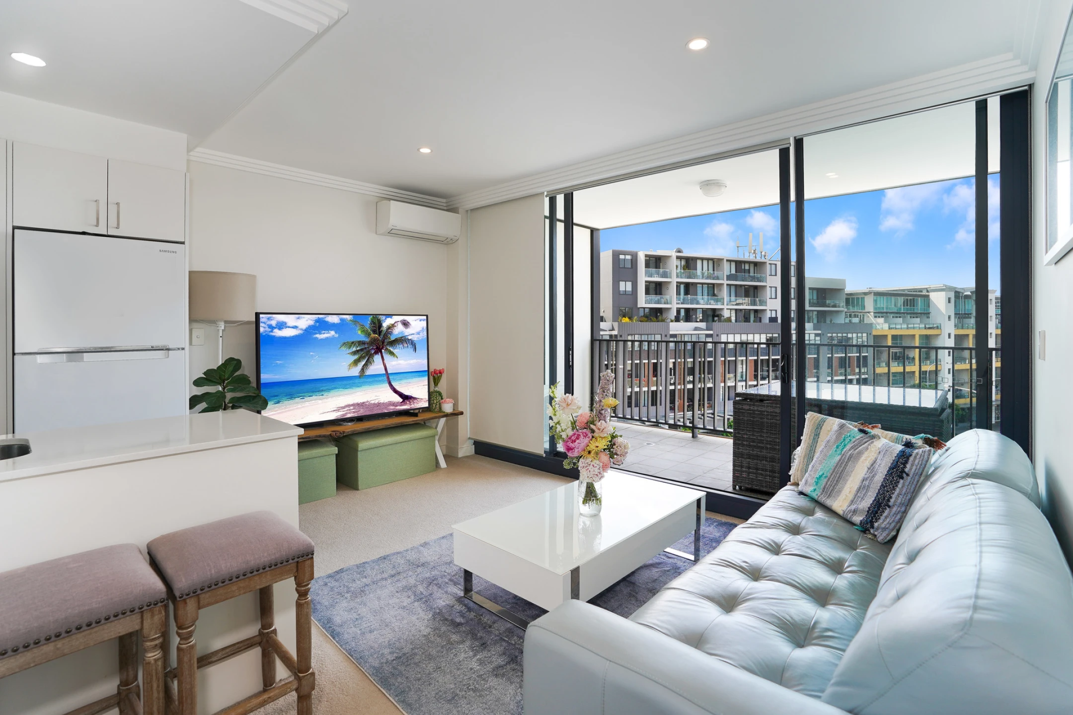 302 / 822 Pittwater Road, Dee Why NSW 2099, Dee Why - Thumbnail 2