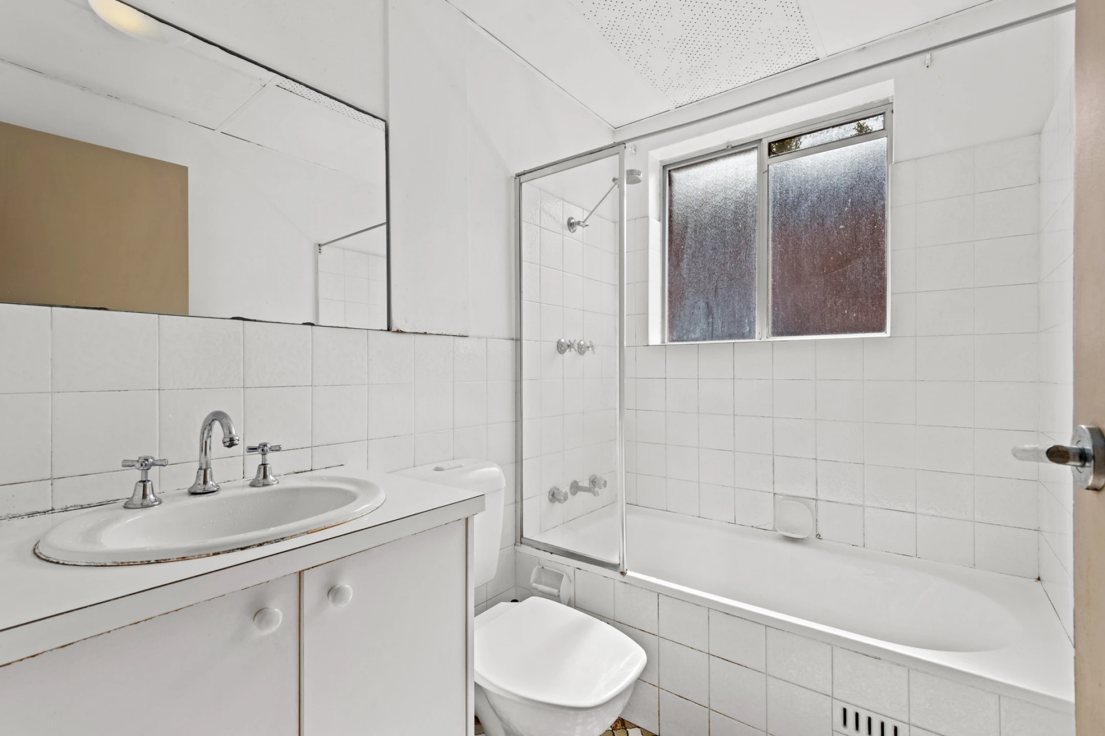 3 / 13 Lismore Avenue, Dee Why NSW 2099, Dee Why - Thumbnail 6