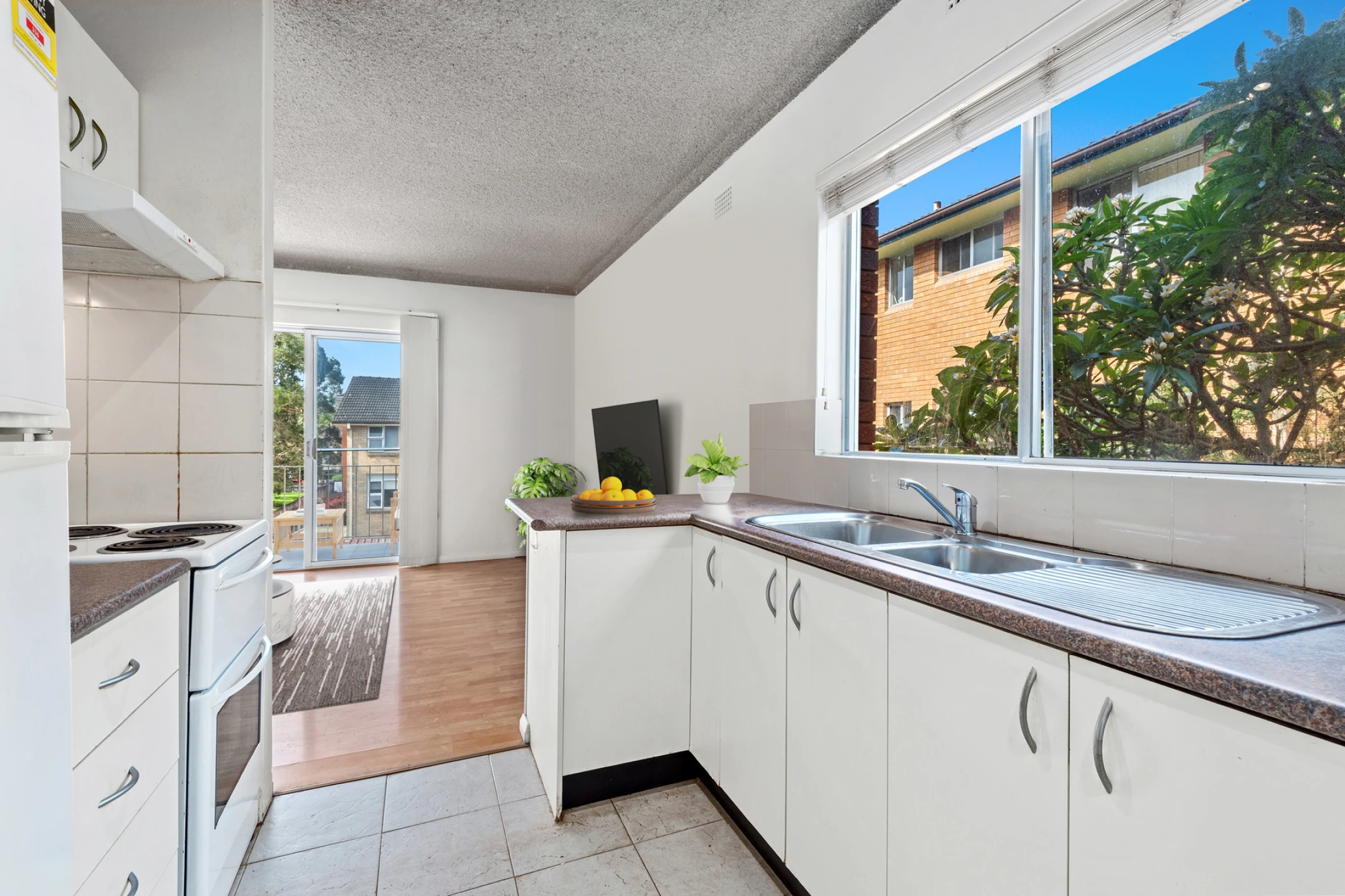 3 / 13 Lismore Avenue, Dee Why NSW 2099, Dee Why - Thumbnail 5