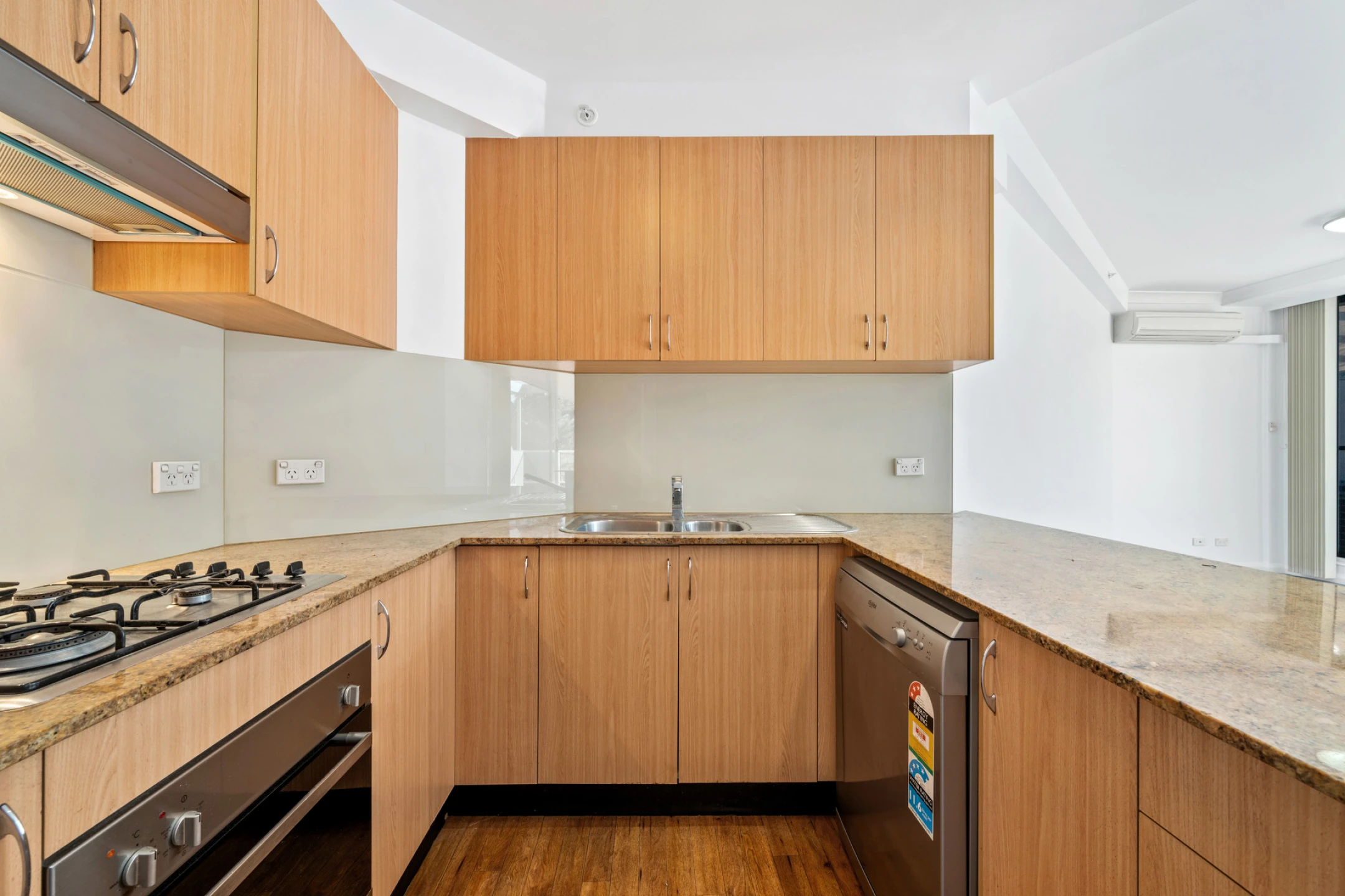 403 / 12 Howard Avenue, Dee Why NSW 2099, Dee Why - Thumbnail 5