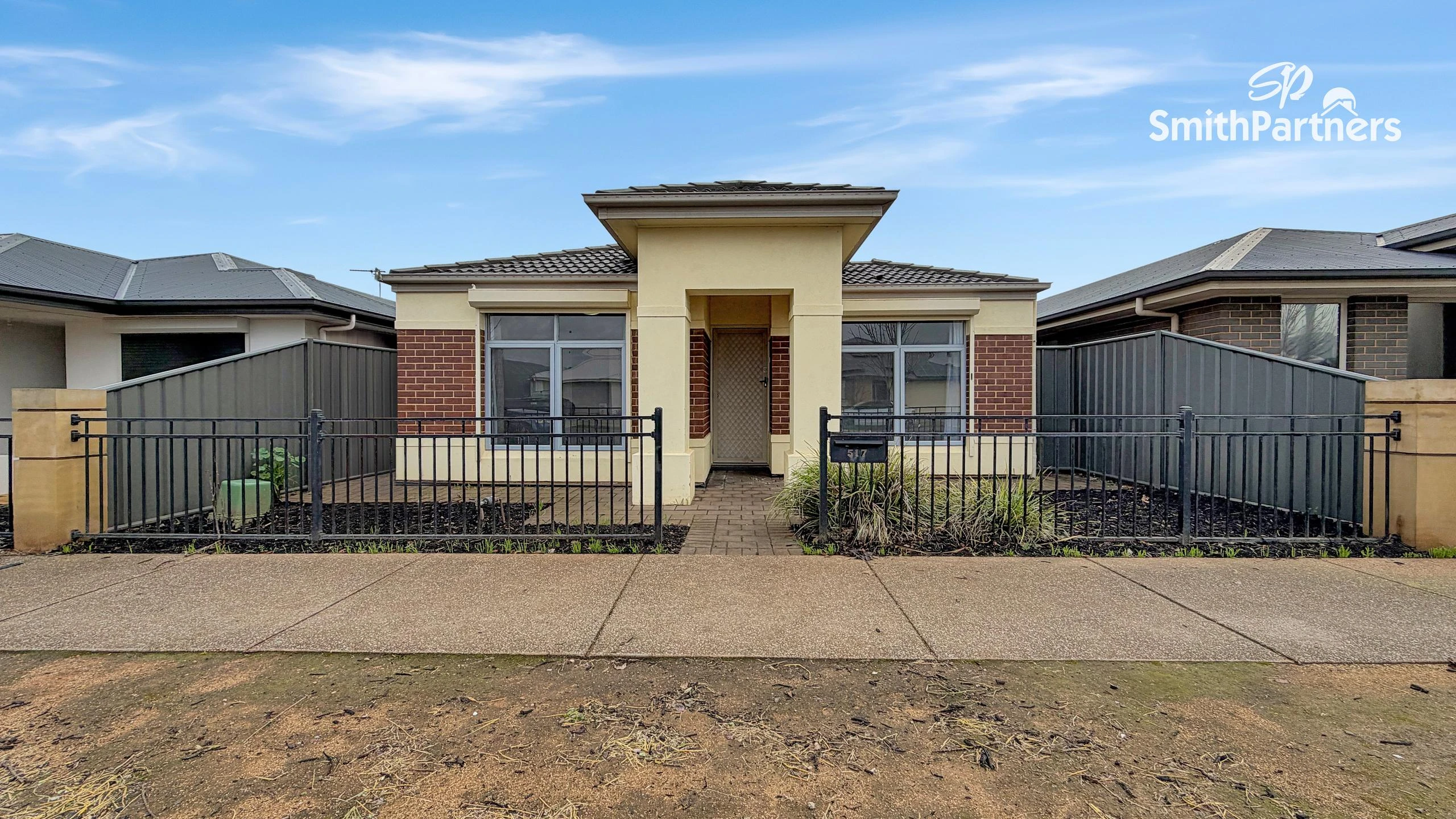 Property enquiry form background image