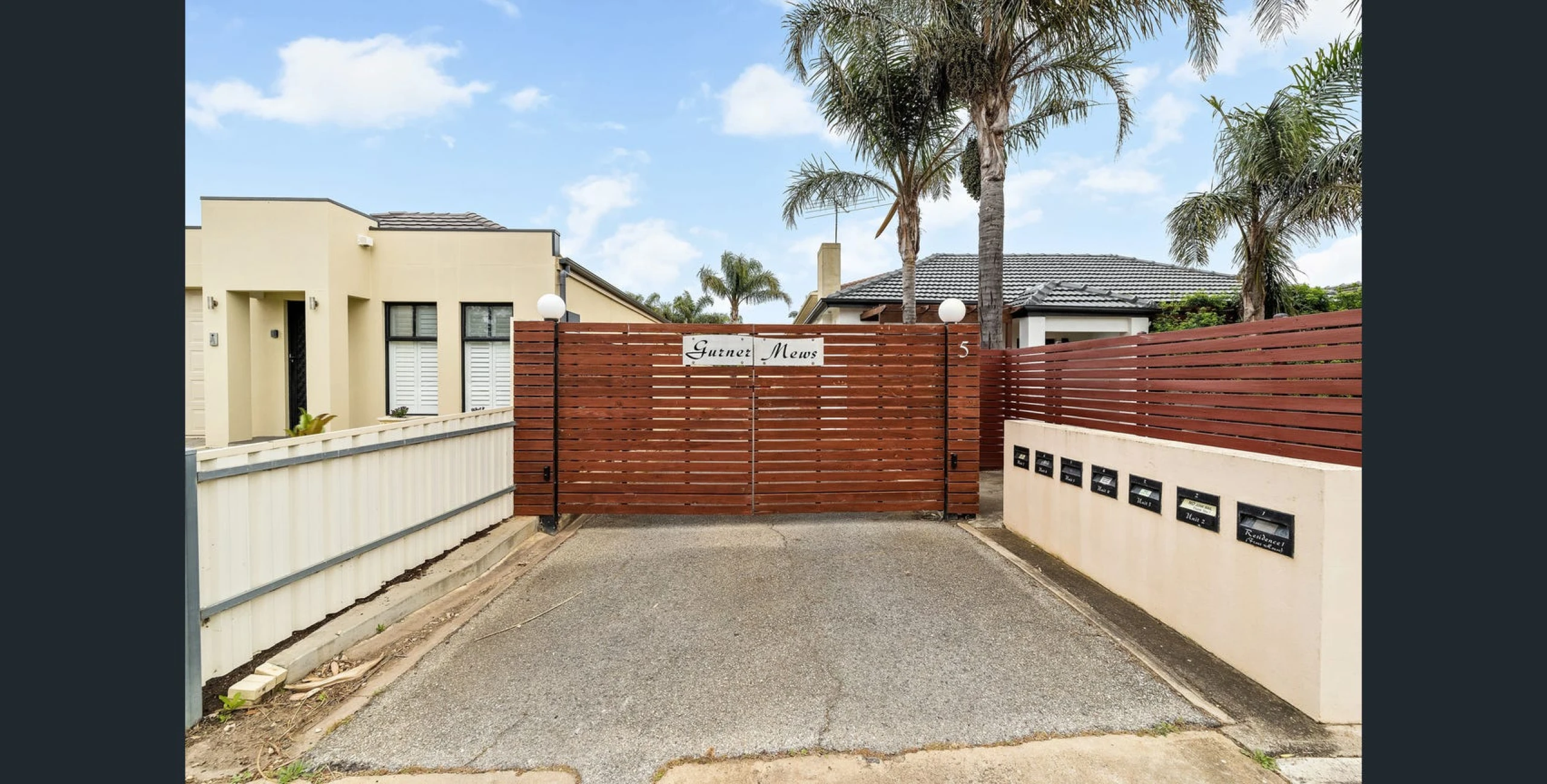 Property enquiry form background image