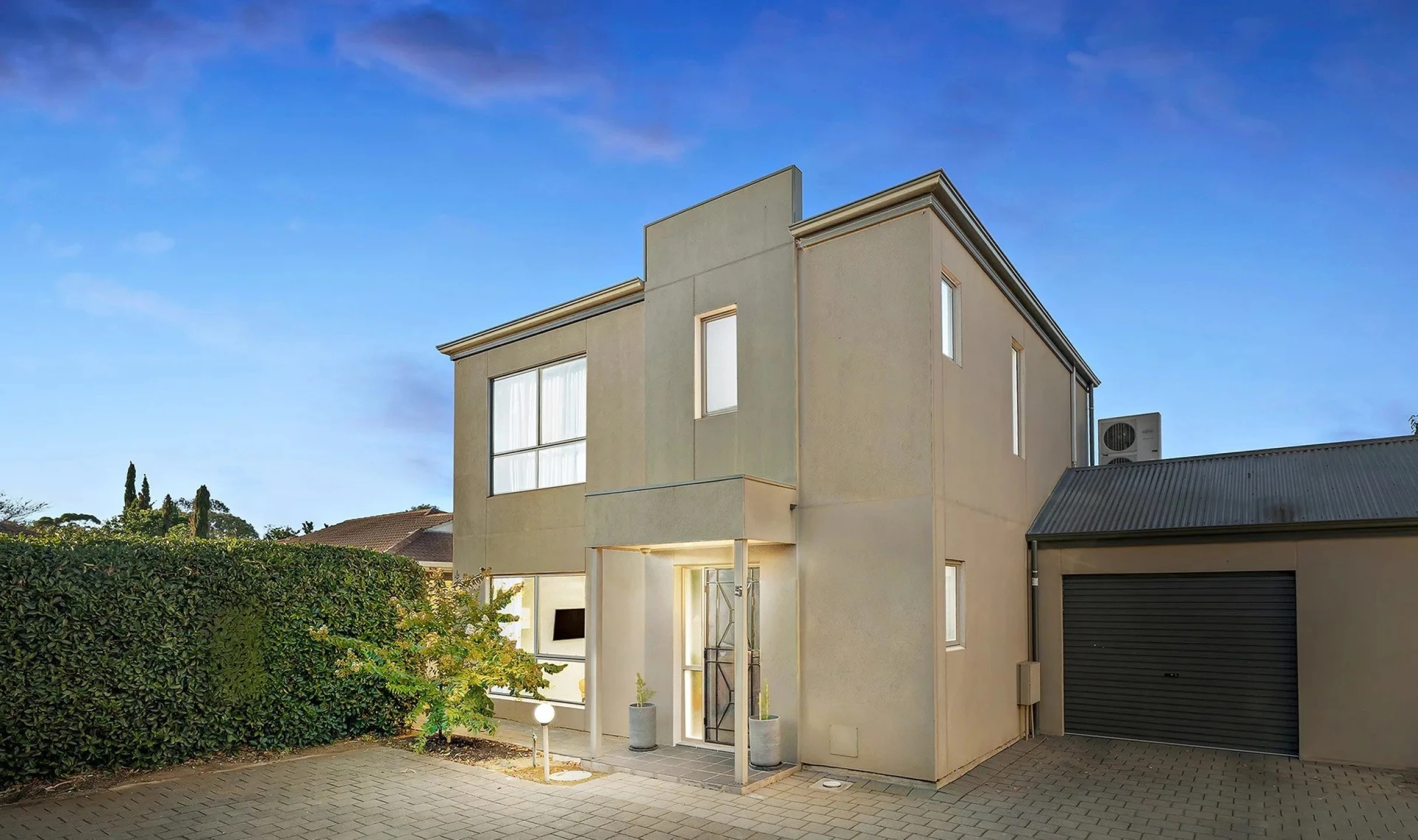 Property enquiry form background image