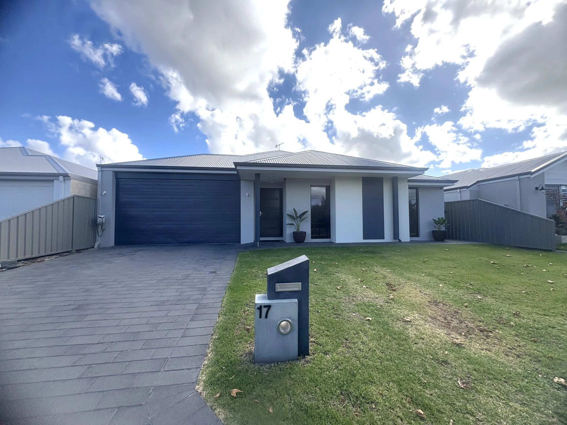 Listing image