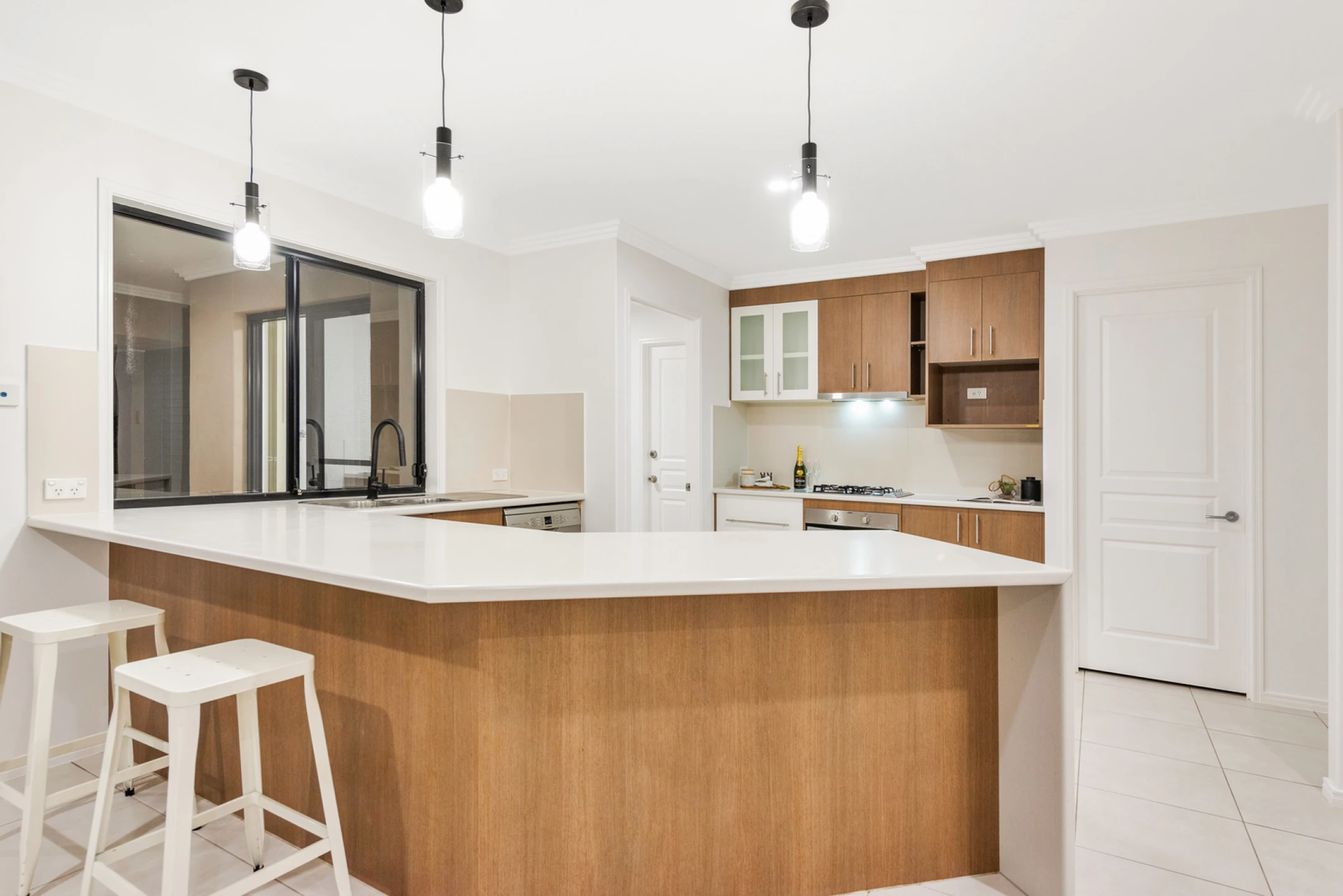 6 Glenafton Court, ORMEAU QLD 4208, Ormeau - Thumbnail 6