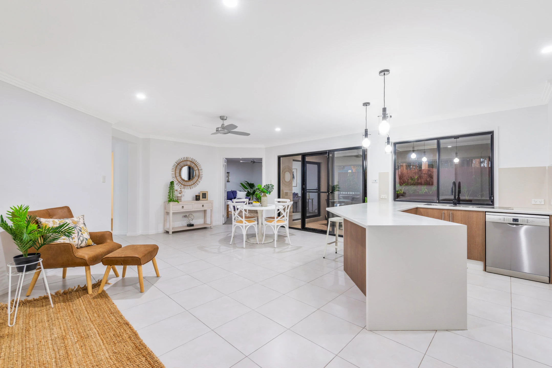 6 Glenafton Court, ORMEAU QLD 4208, Ormeau - Thumbnail 4
