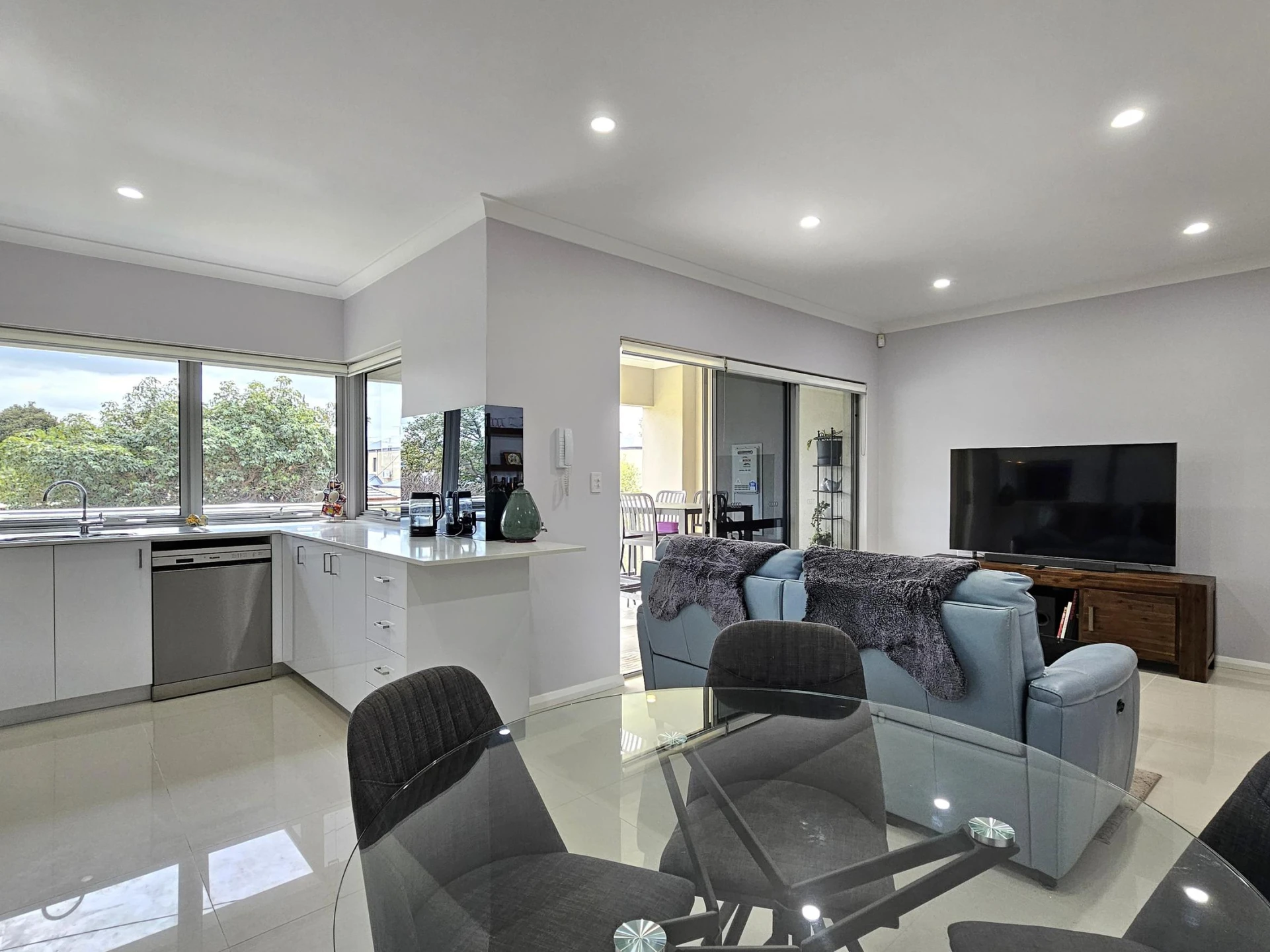 Property enquiry form background image