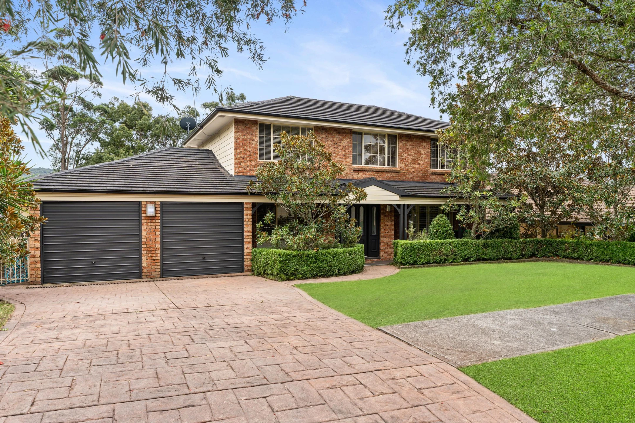 Property enquiry form background image