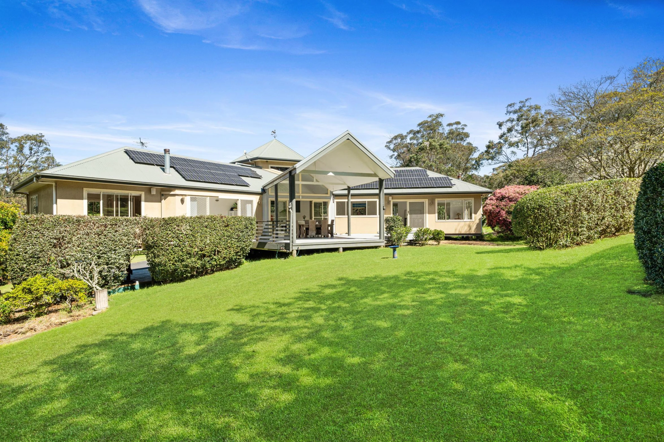 Property enquiry form background image