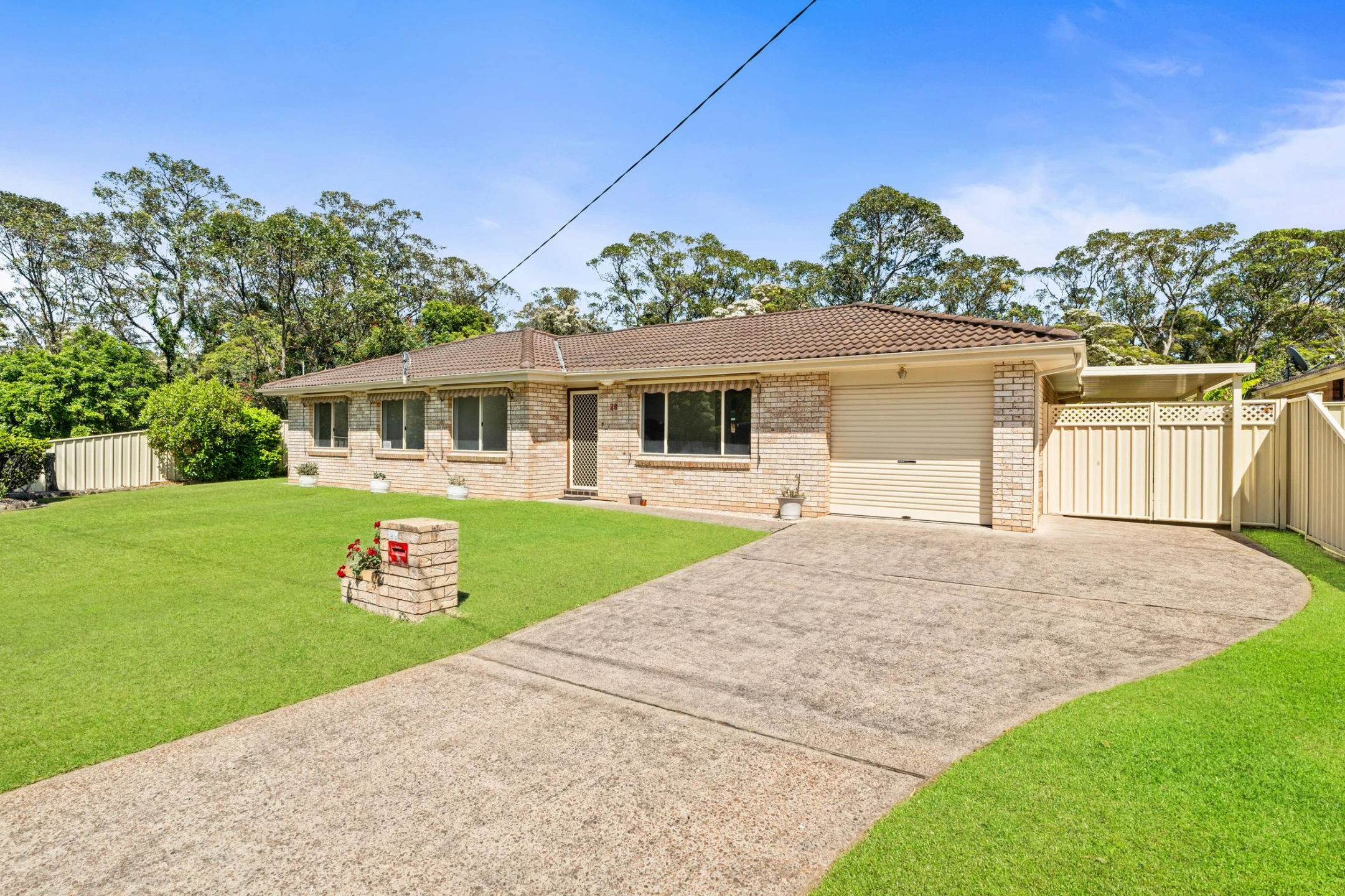 Property enquiry form background image