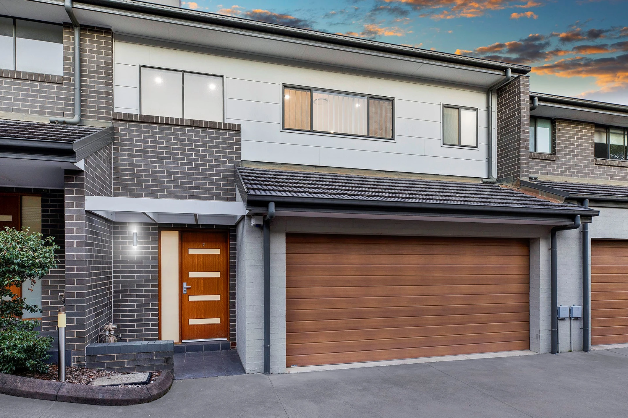 Property enquiry form background image