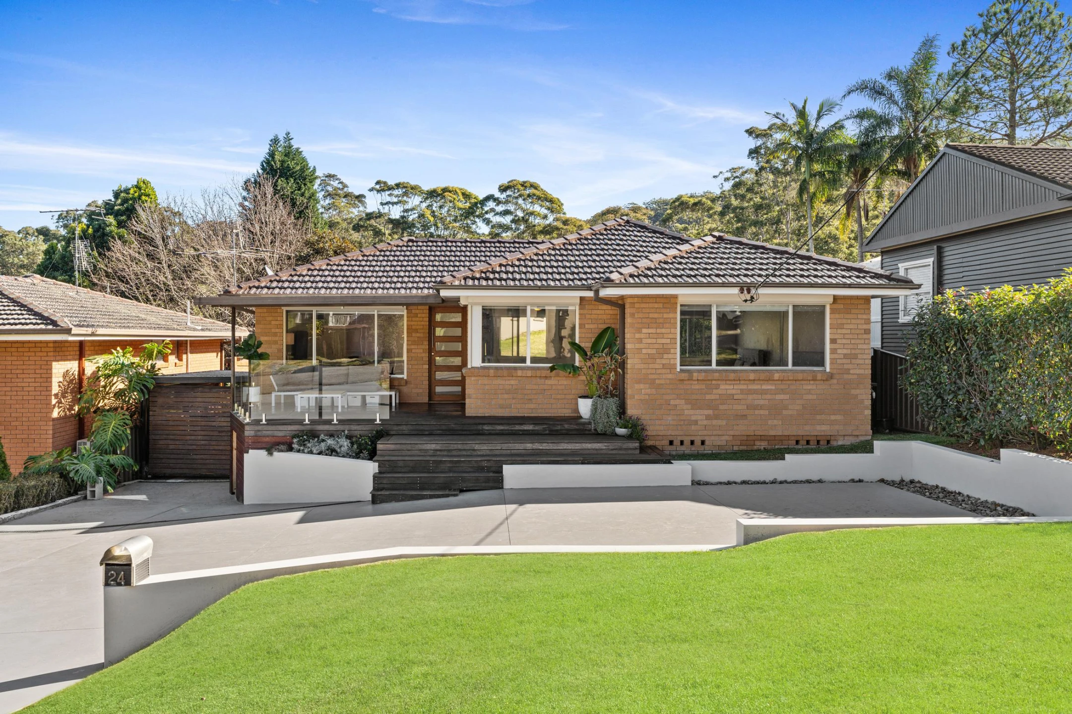 Property enquiry form background image