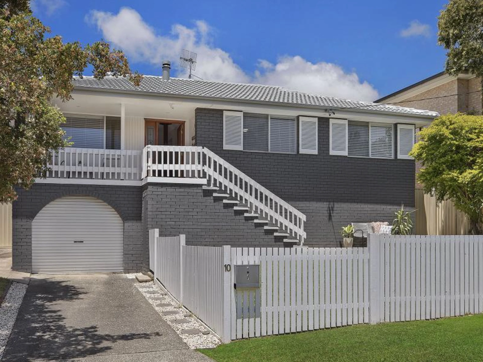 Property enquiry form background image