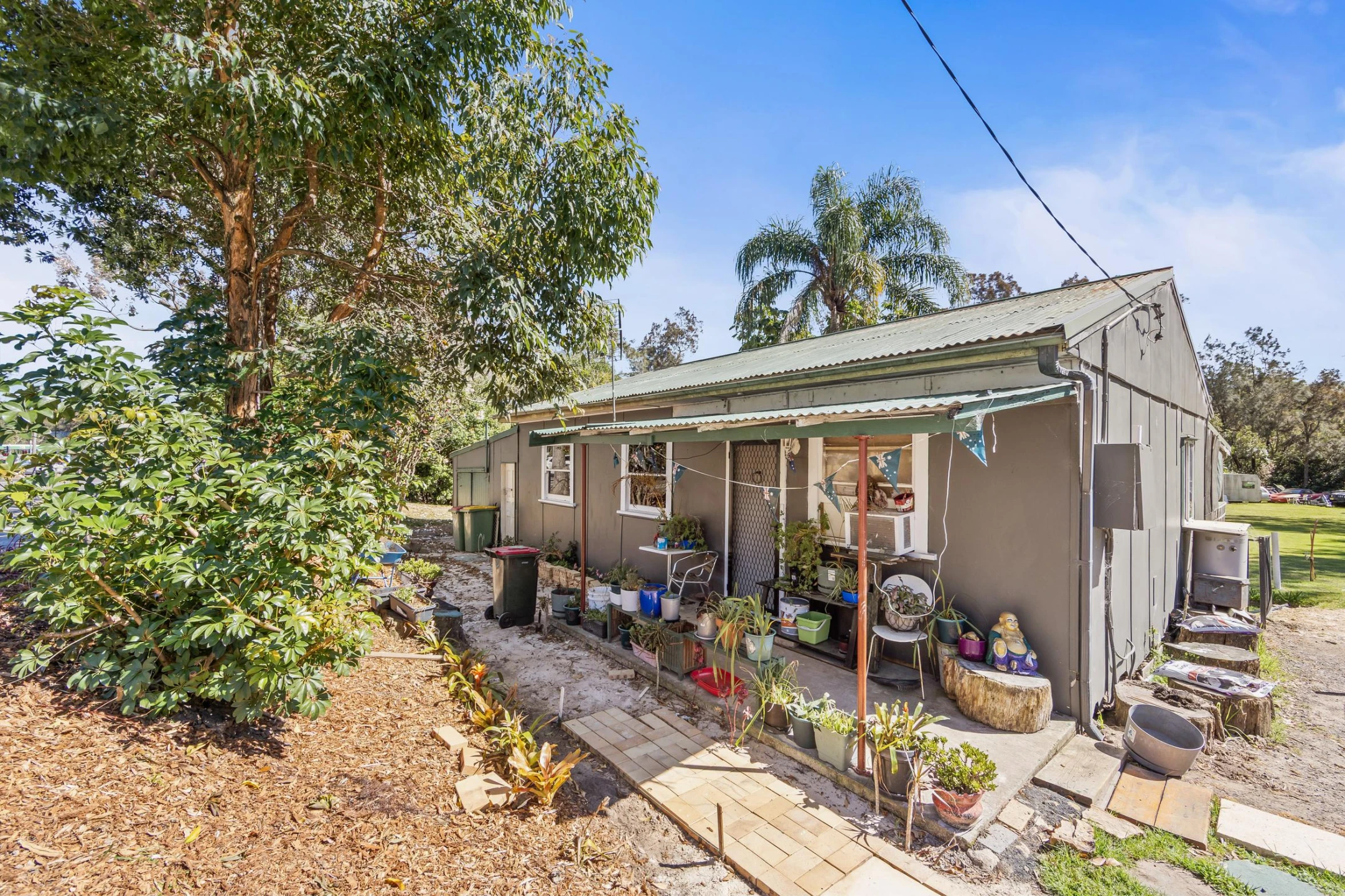 Property enquiry form background image