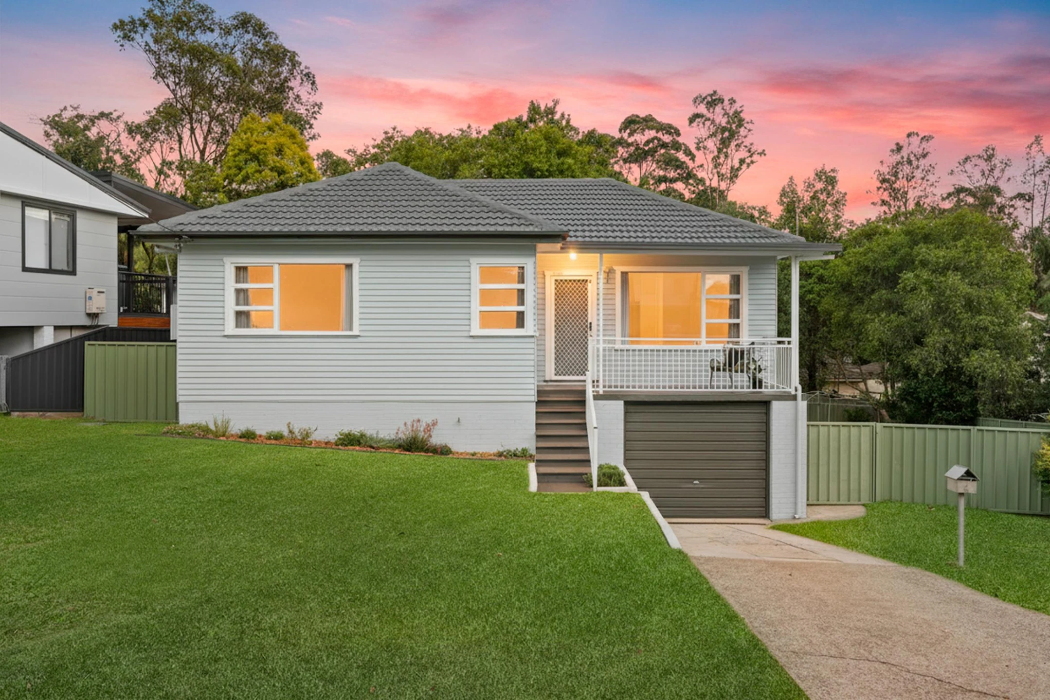 Property enquiry form background image