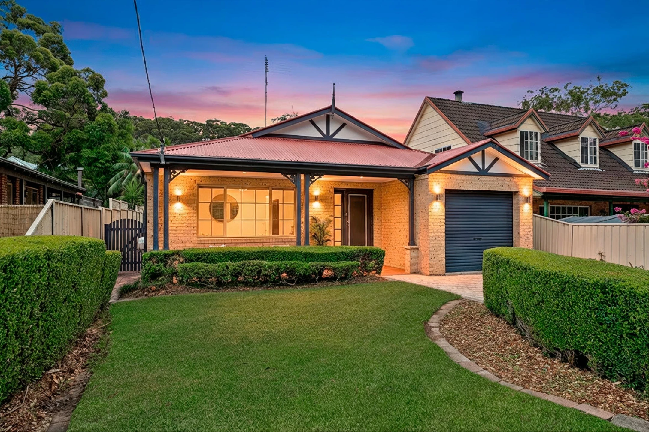 Property enquiry form background image