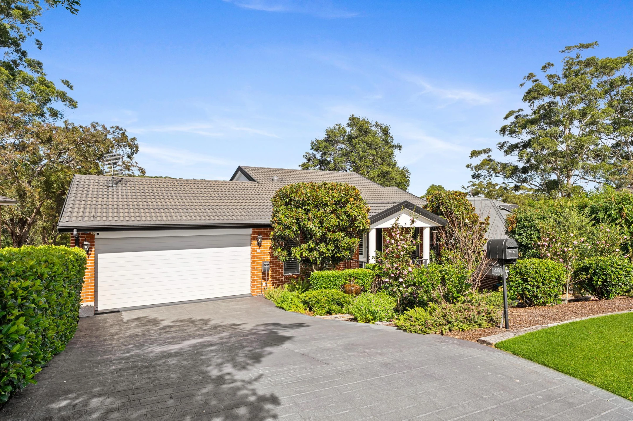 Property enquiry form background image