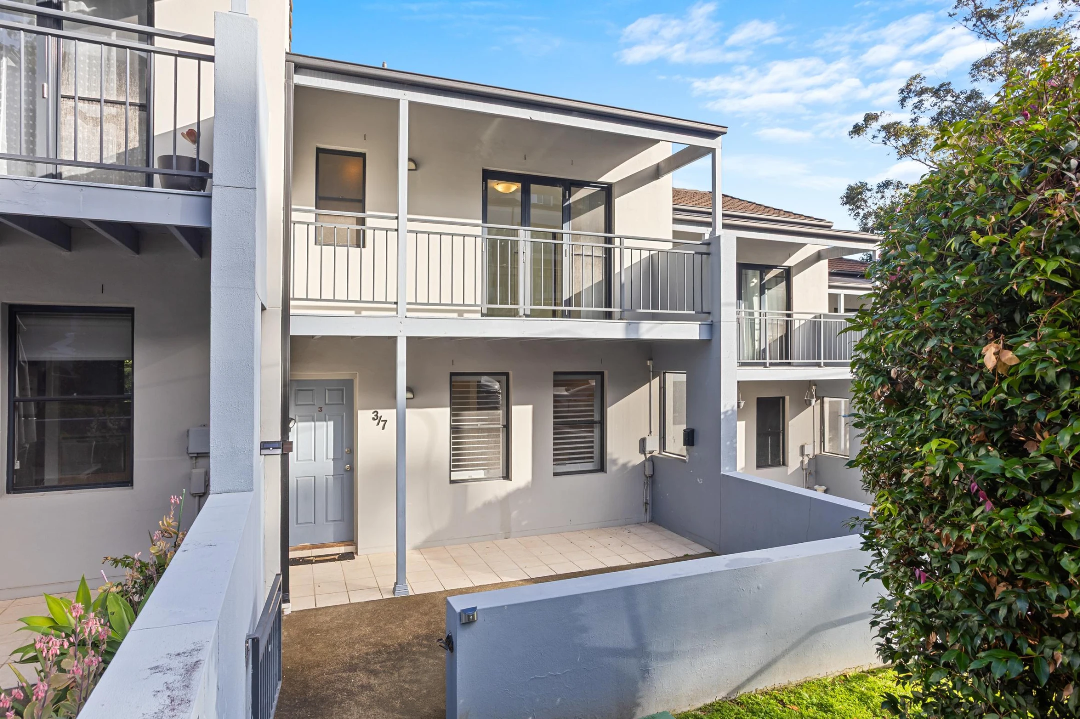 Property enquiry form background image