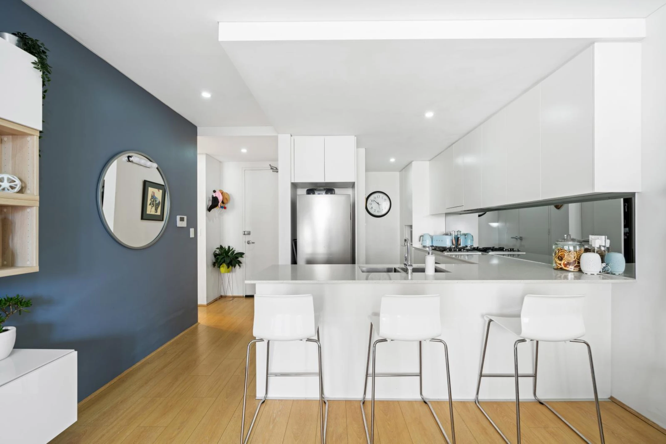 Property enquiry form background image